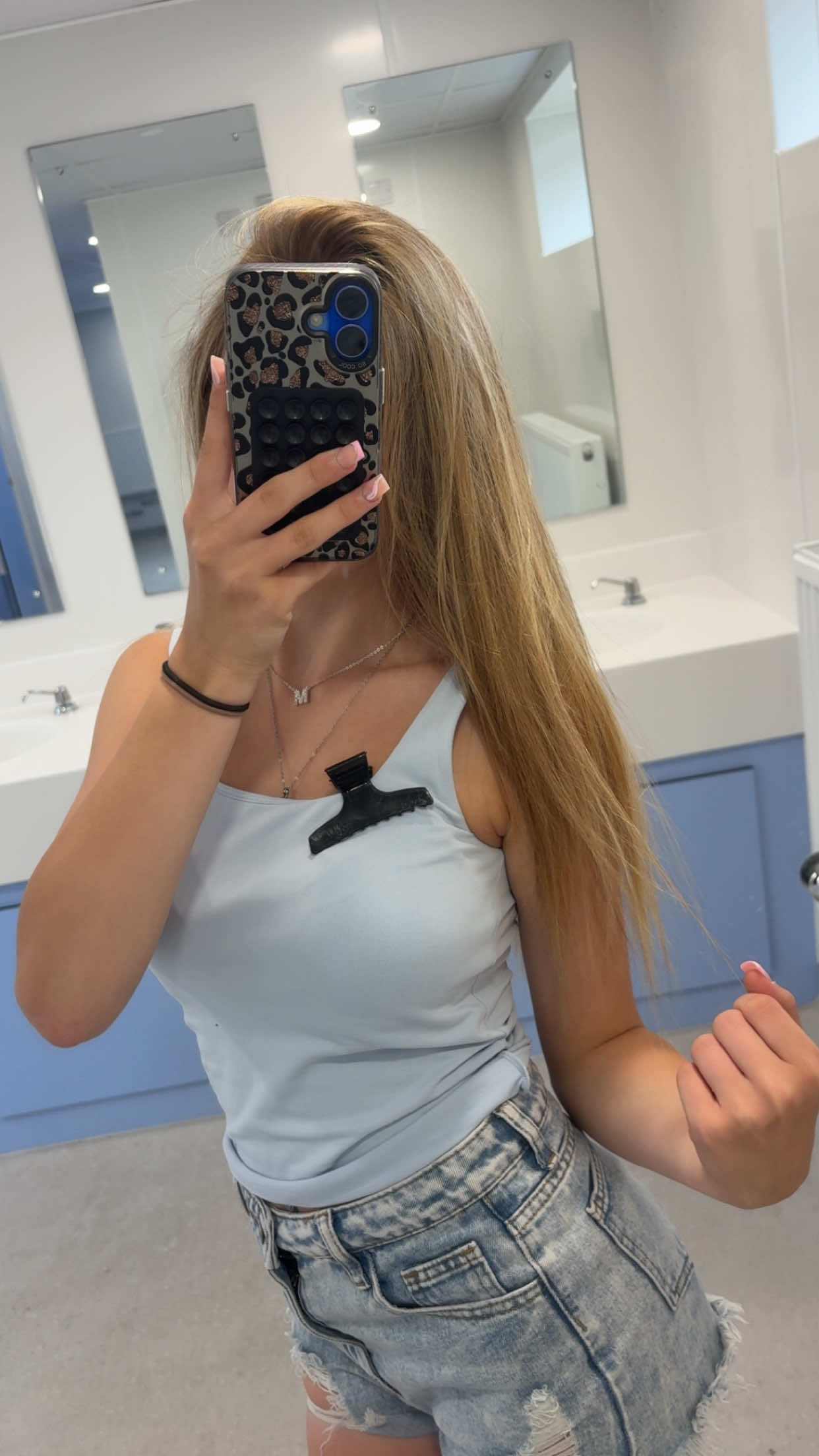 @Lily✝️📿