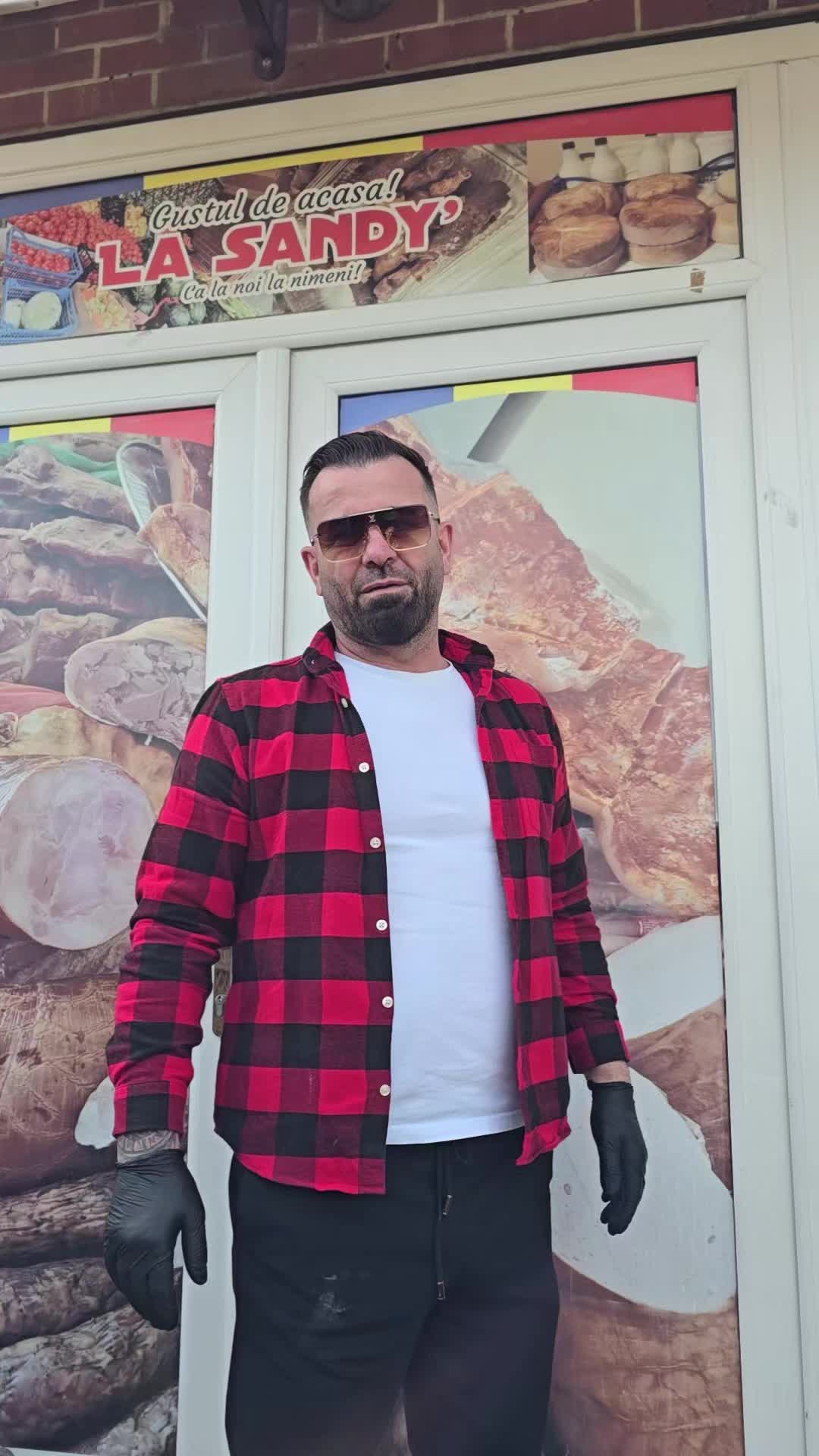 @La Sandy (Ca noi la nimeni)