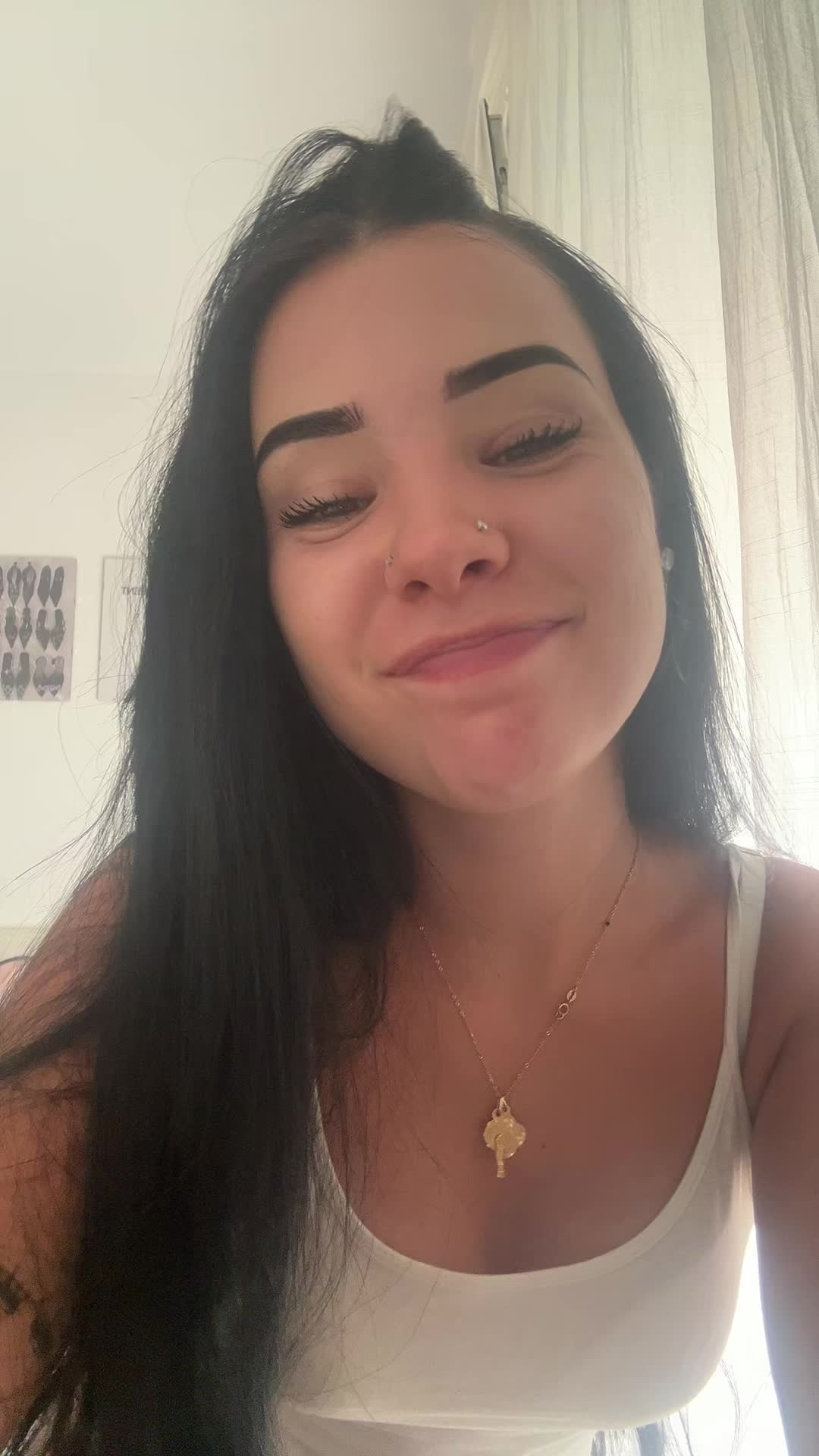 @loreeeenaa_