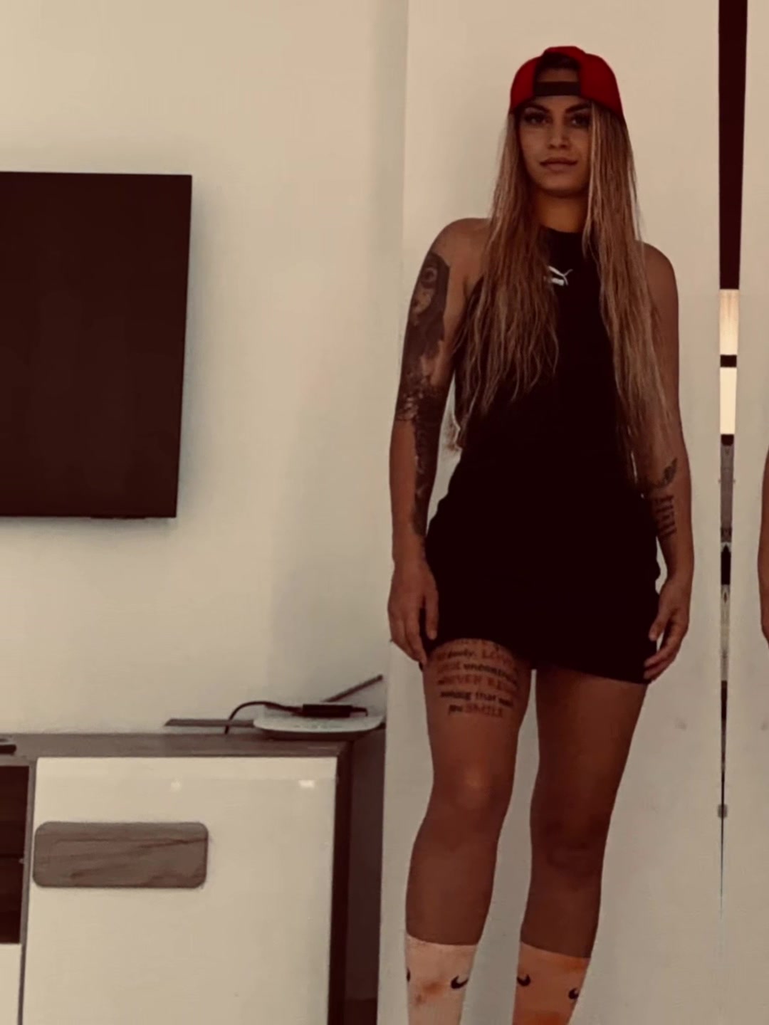 @alexamihaelafrk
