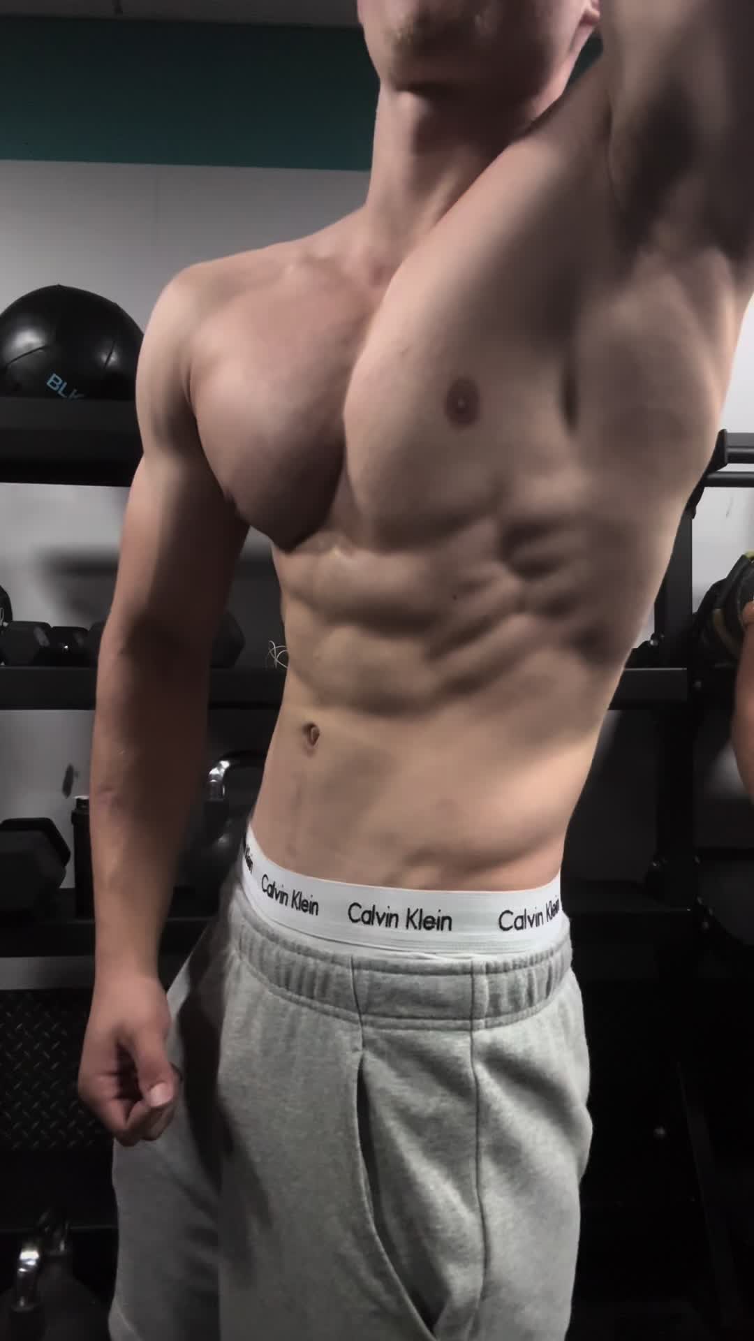 @justliftingheavyweights