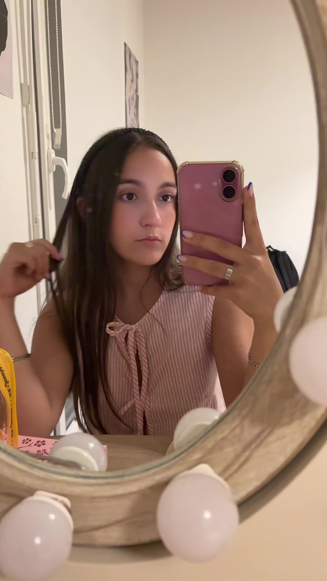 @Lily