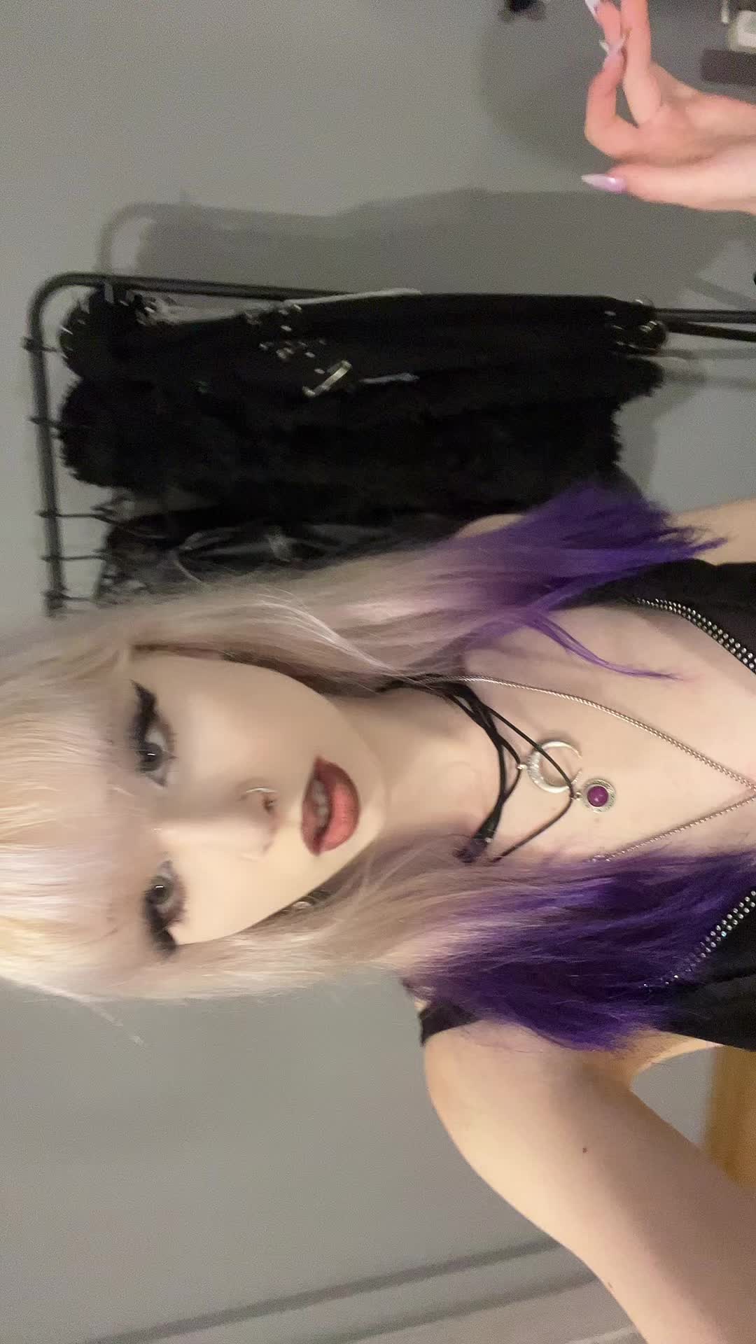 @darkdahlia🦇
