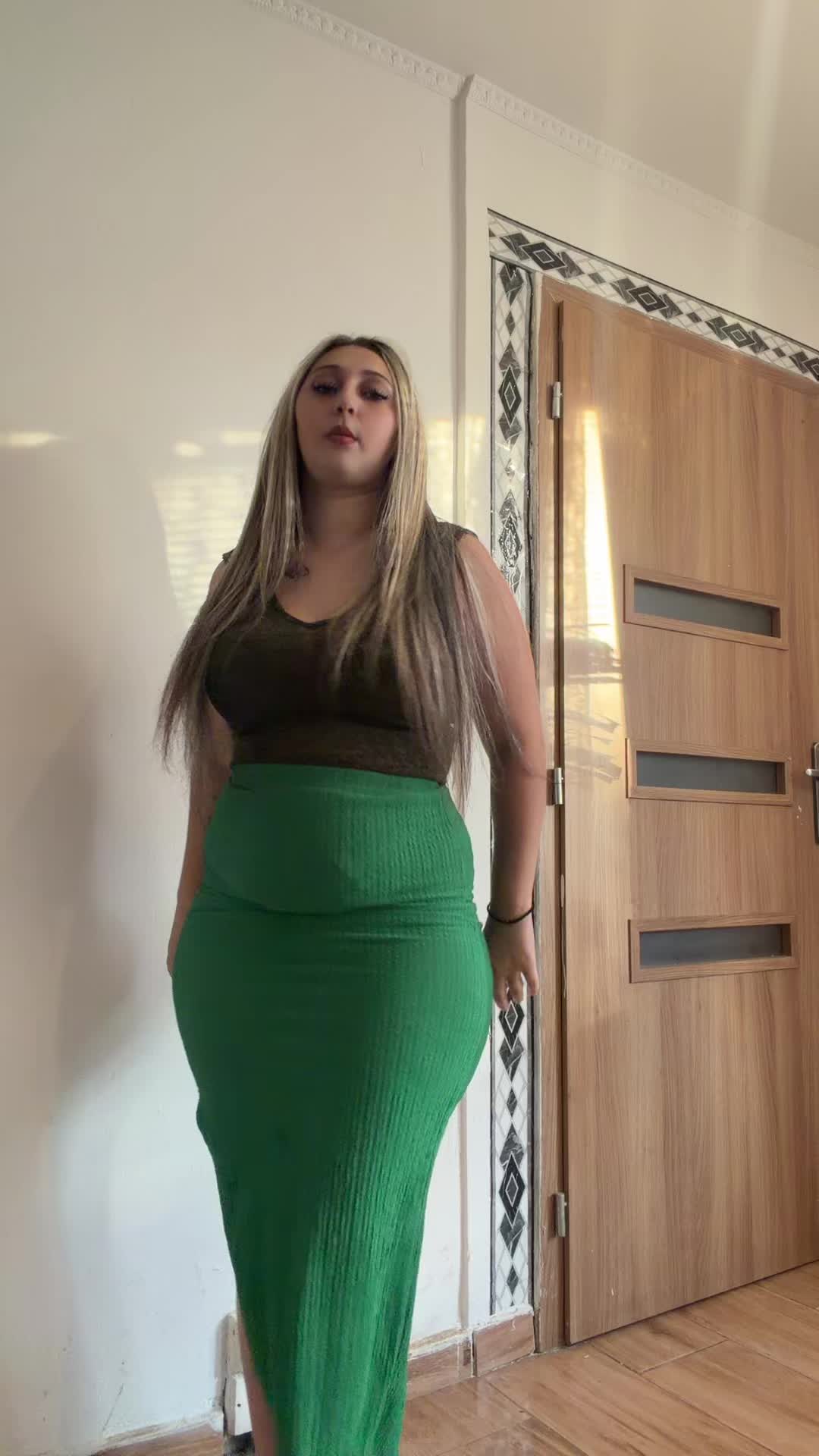 @_viki451