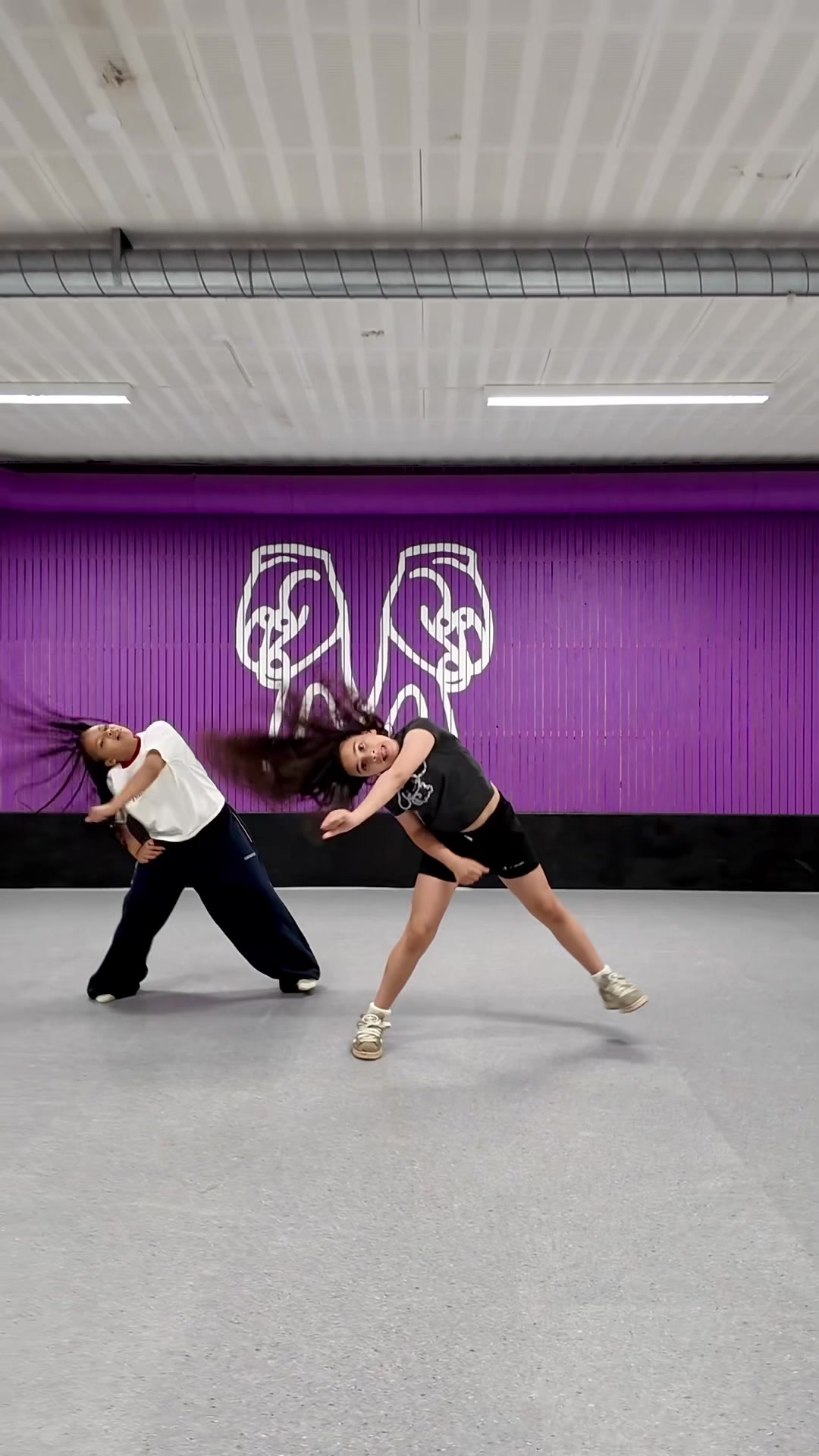 @MixDancers Academy