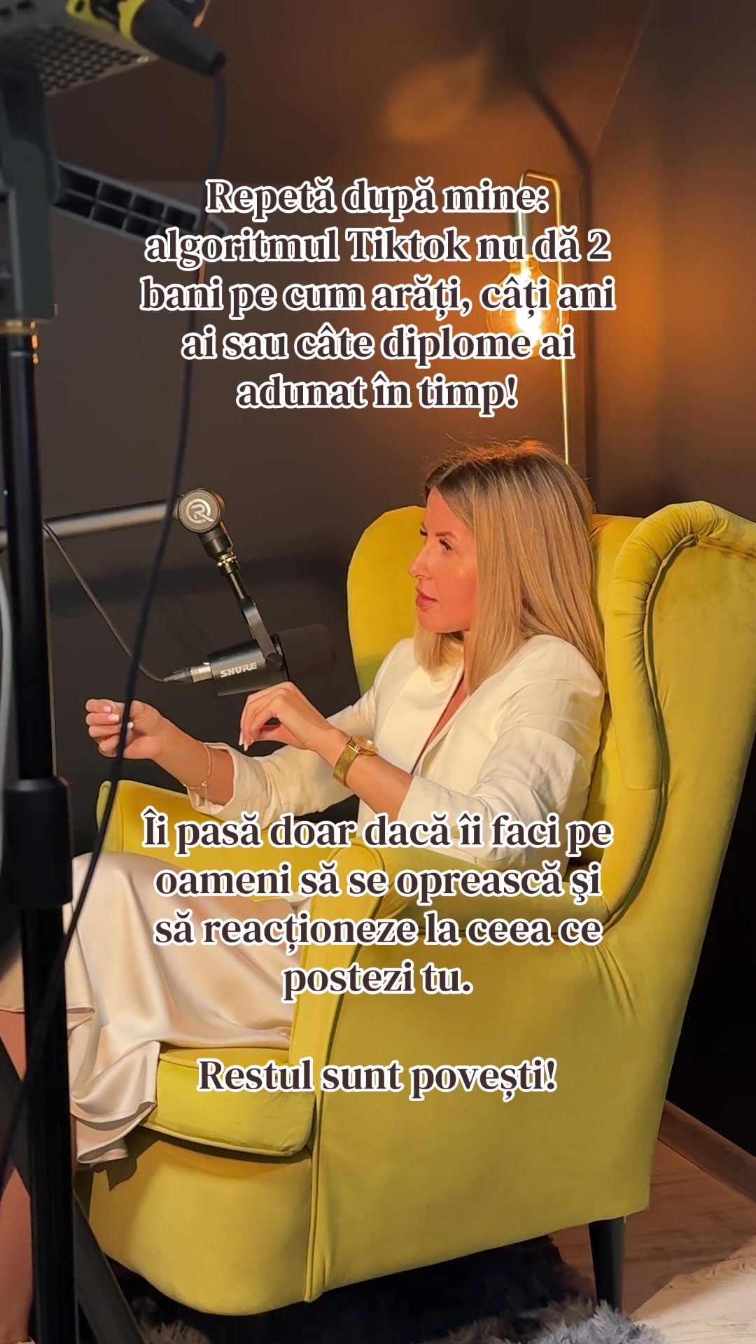 @Romina Nicoară