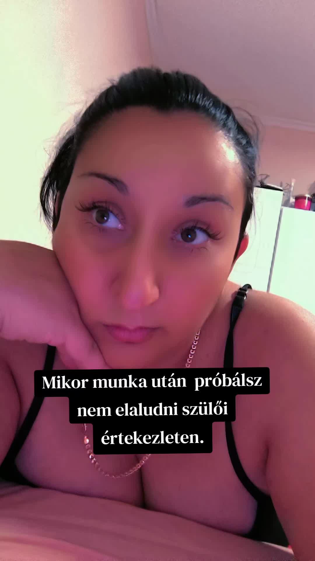 @🎬Zsuzsy🎬📚📽🥊