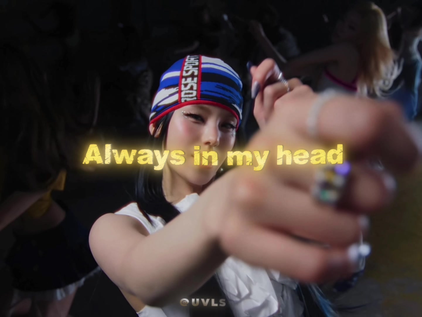 @<3