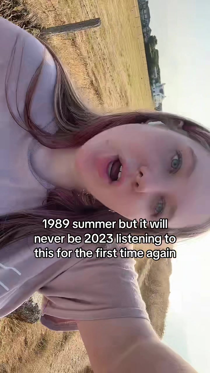 @𝒶𝓂𝑒𝓁𝒾𝒶⸆⸉𝜗𝜚