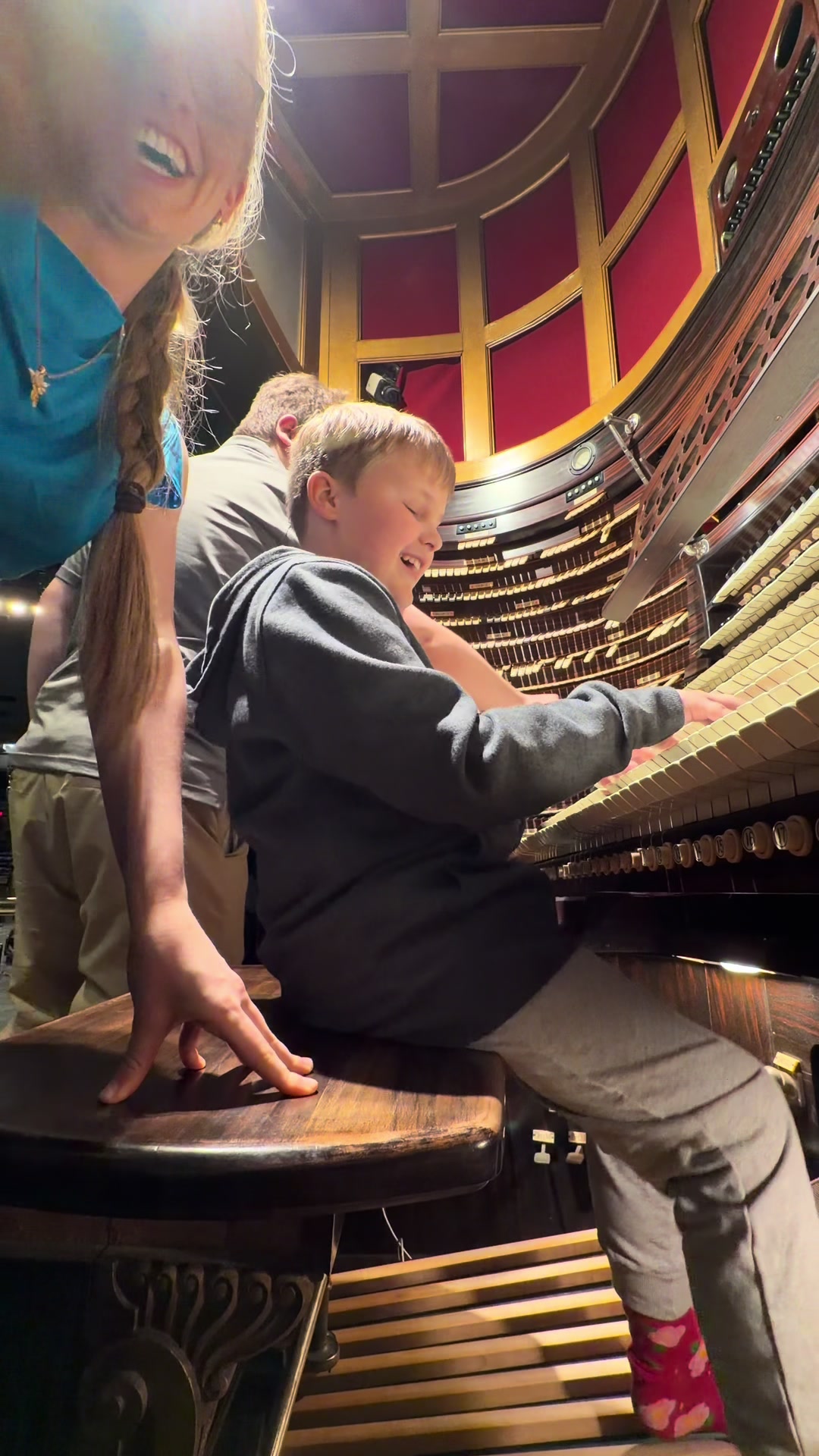 @Anna Lapwood | Organist