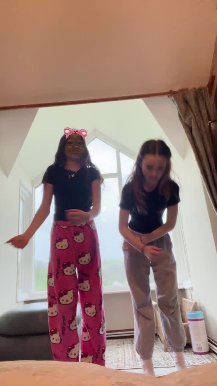 @Keiraxx
