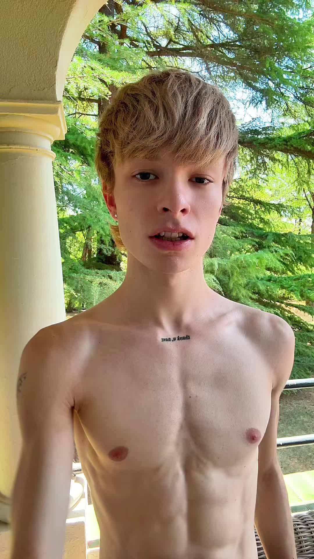 @ismatwink