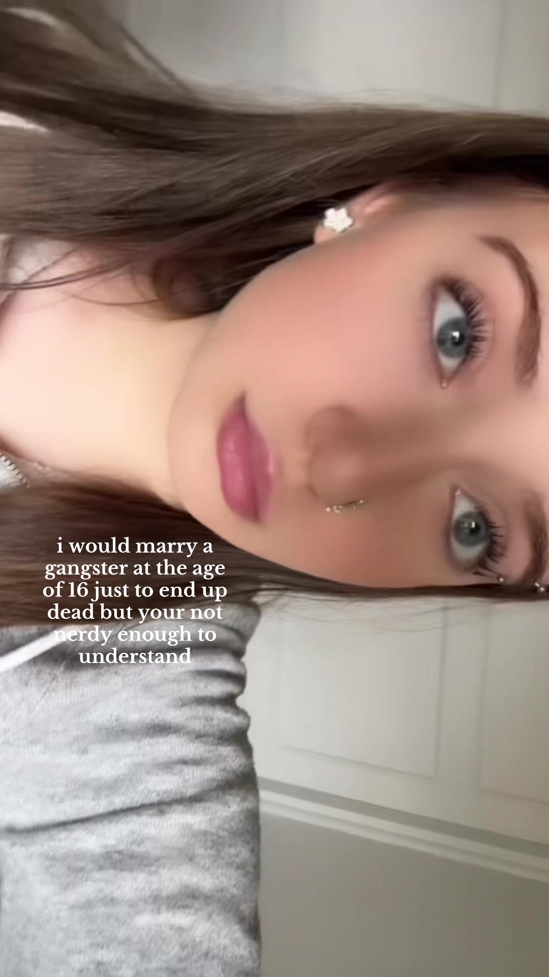 @✩