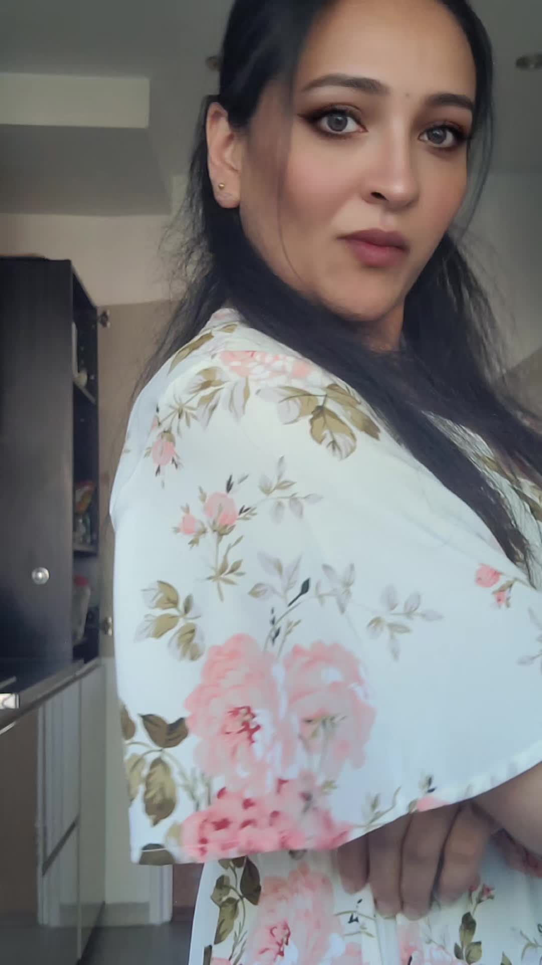 @💖Komal Patel🌹🌈🔥