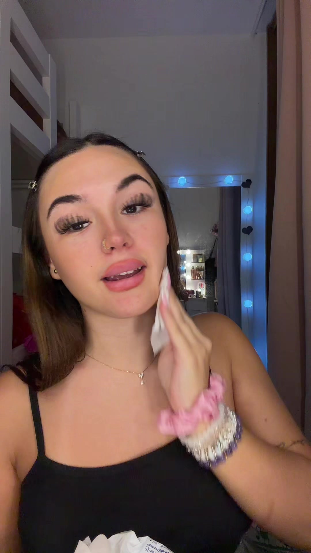 @caarlaaxx_