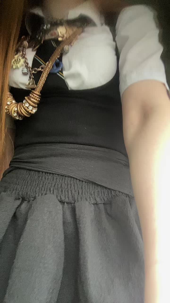 @👟🌟D.H🌟🦈