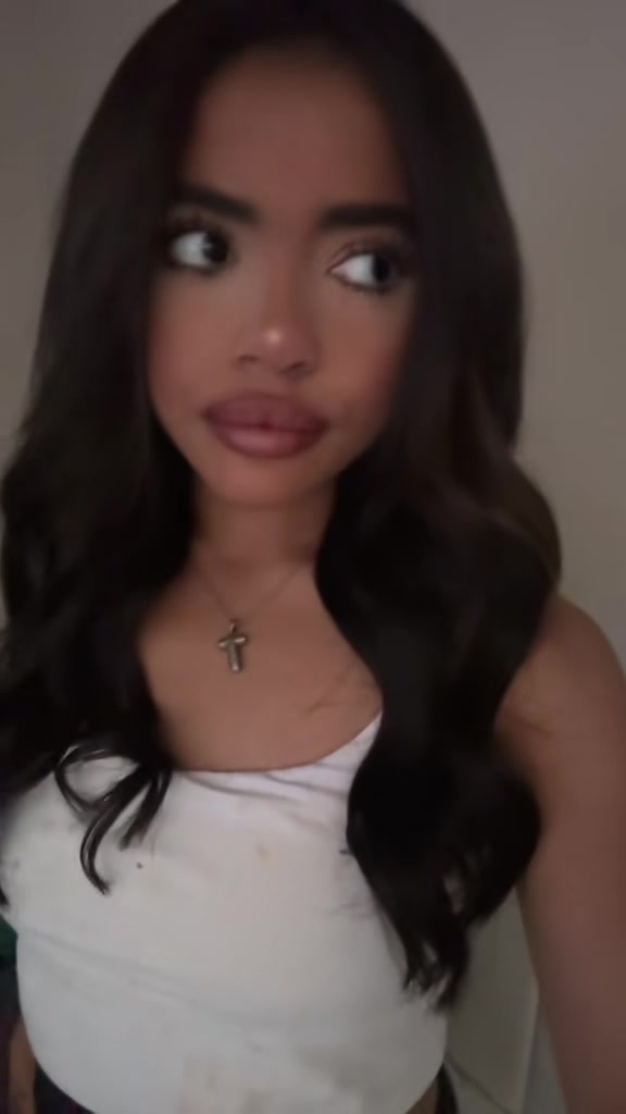 @tiamckay