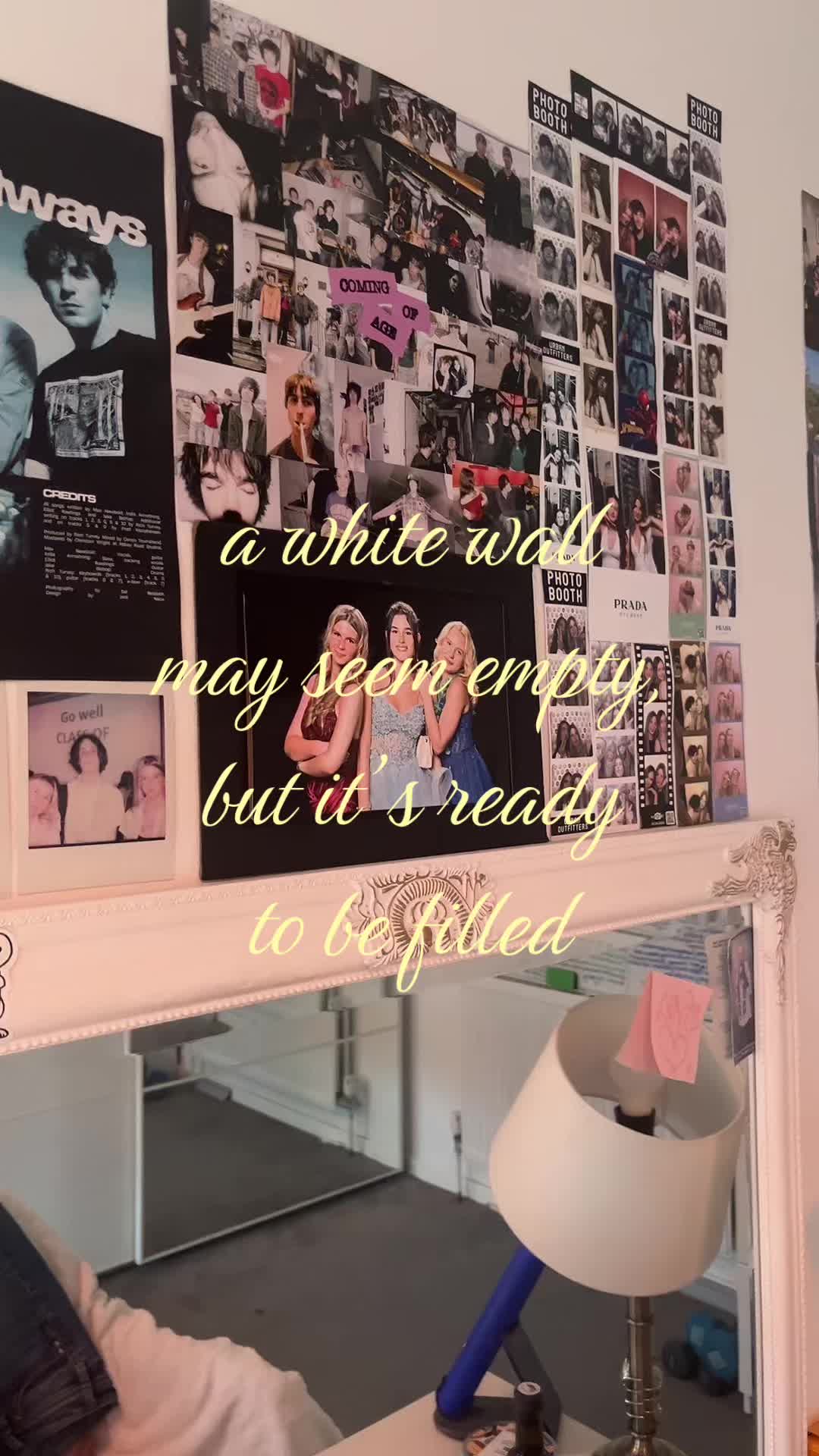 @🦦