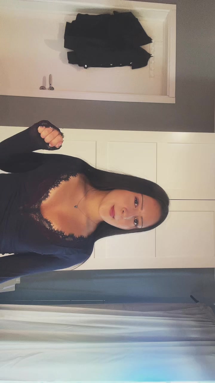 @𝒮𝔢𝔩𝔪𝔞 🦨