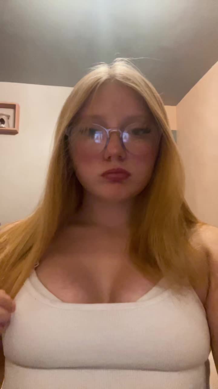 @𝑒𝓋𝒾𝑒🤍