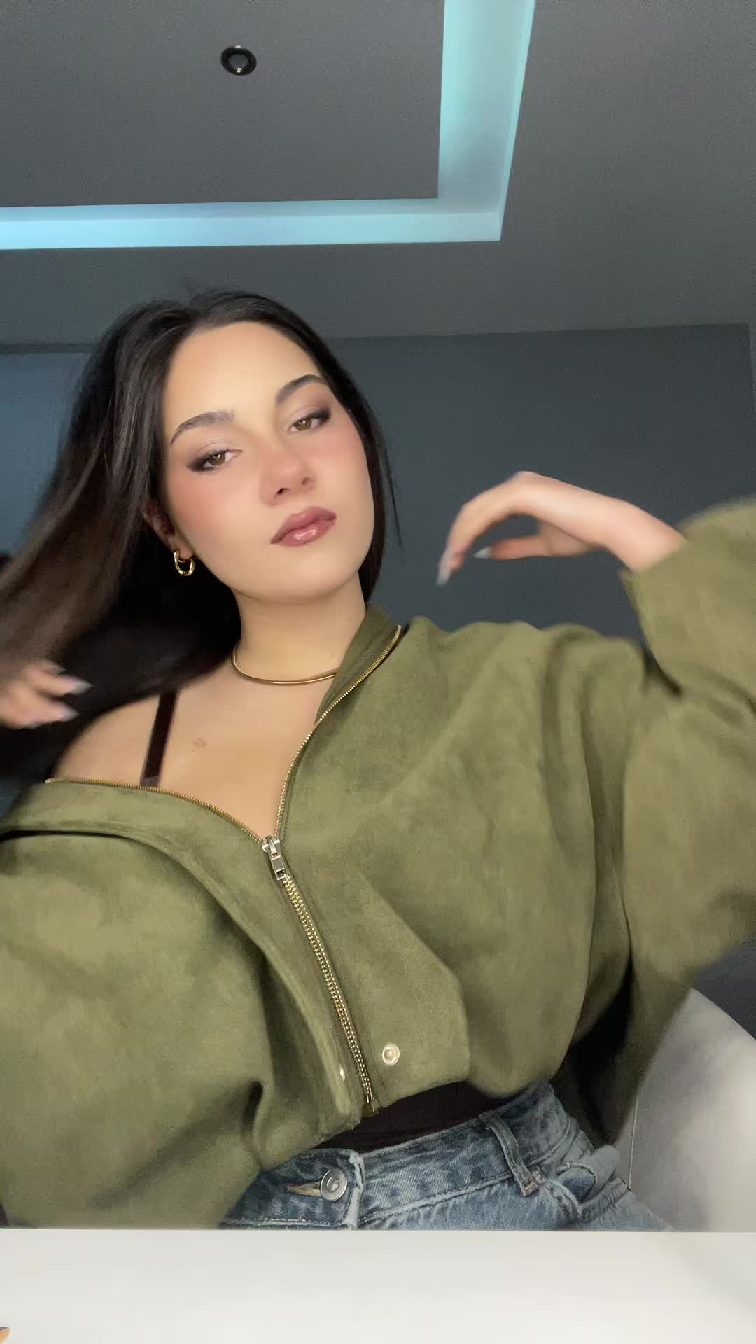 @sissy
