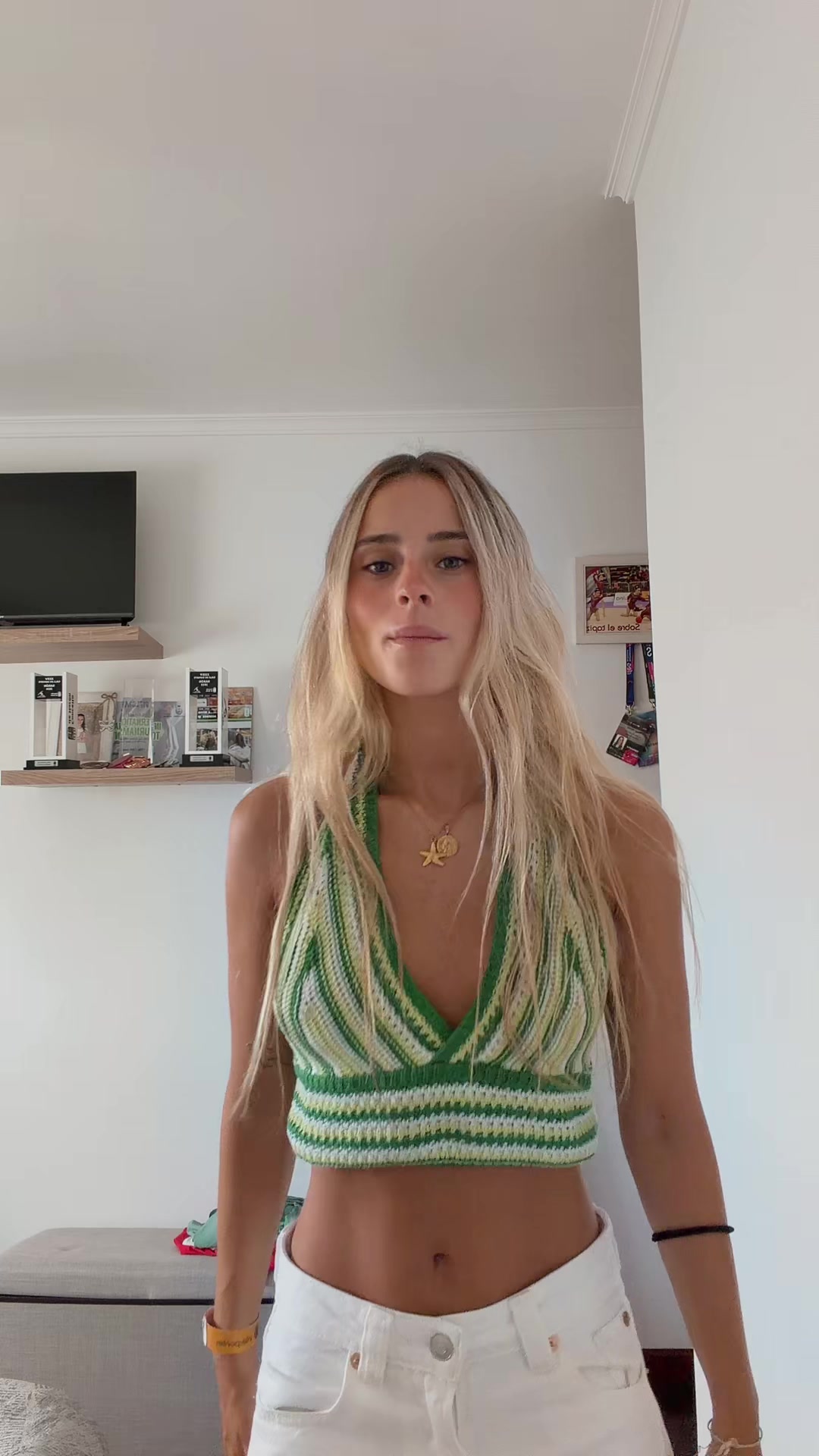 @luciaarivaas_