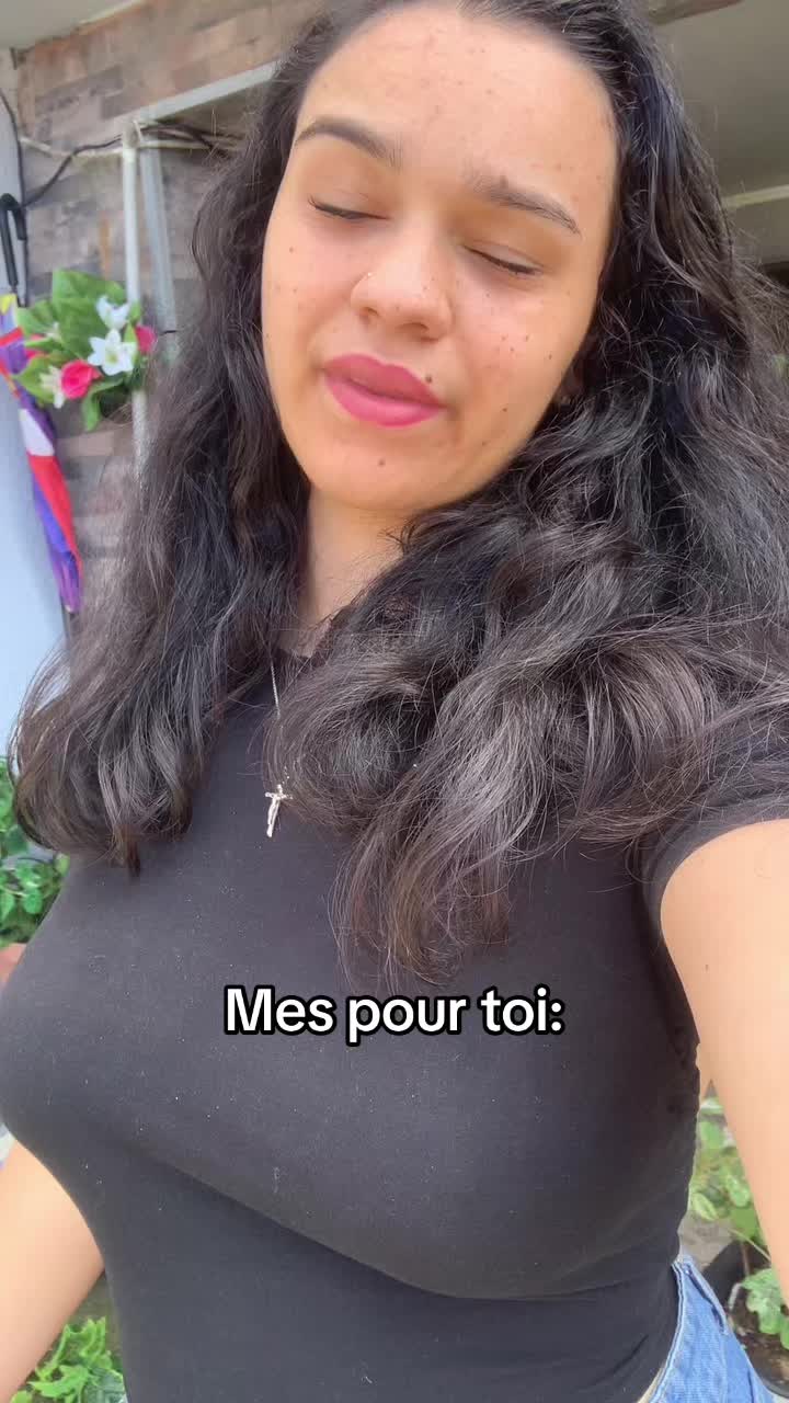 @Lala
