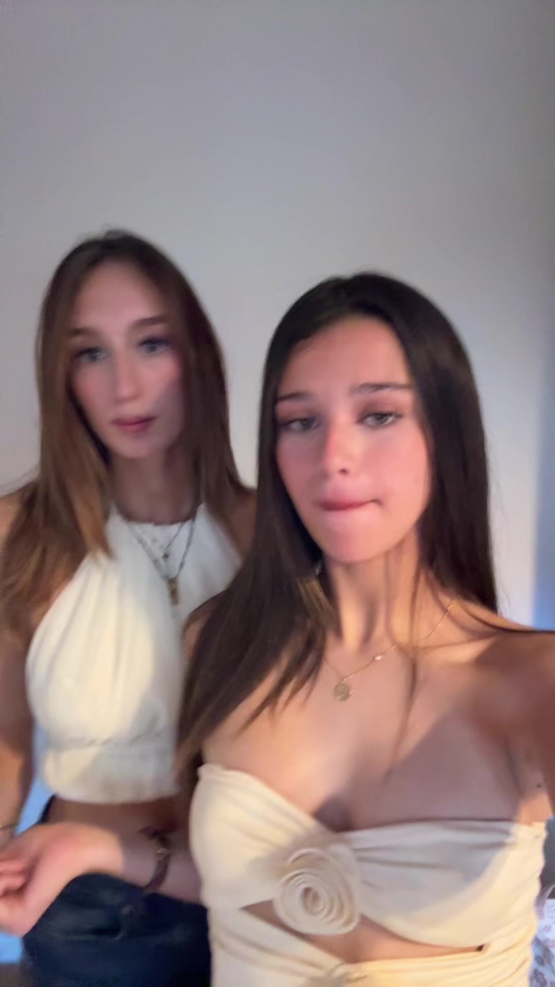 @lea_tor