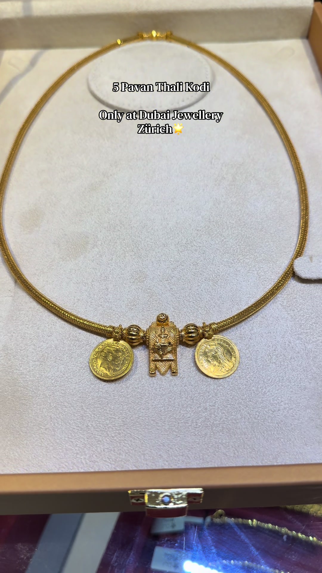 @Dubai Jewellery GmbH