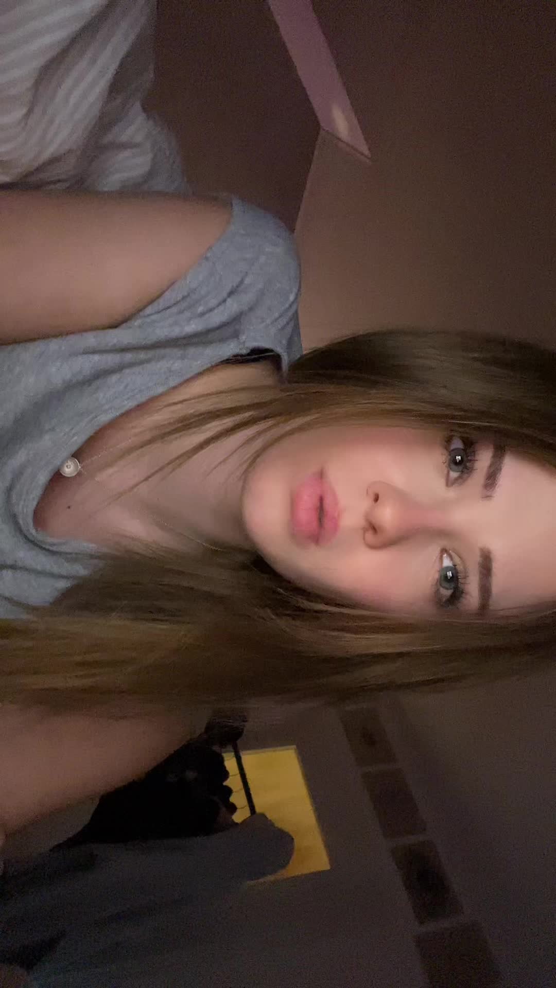 @Greta🍩