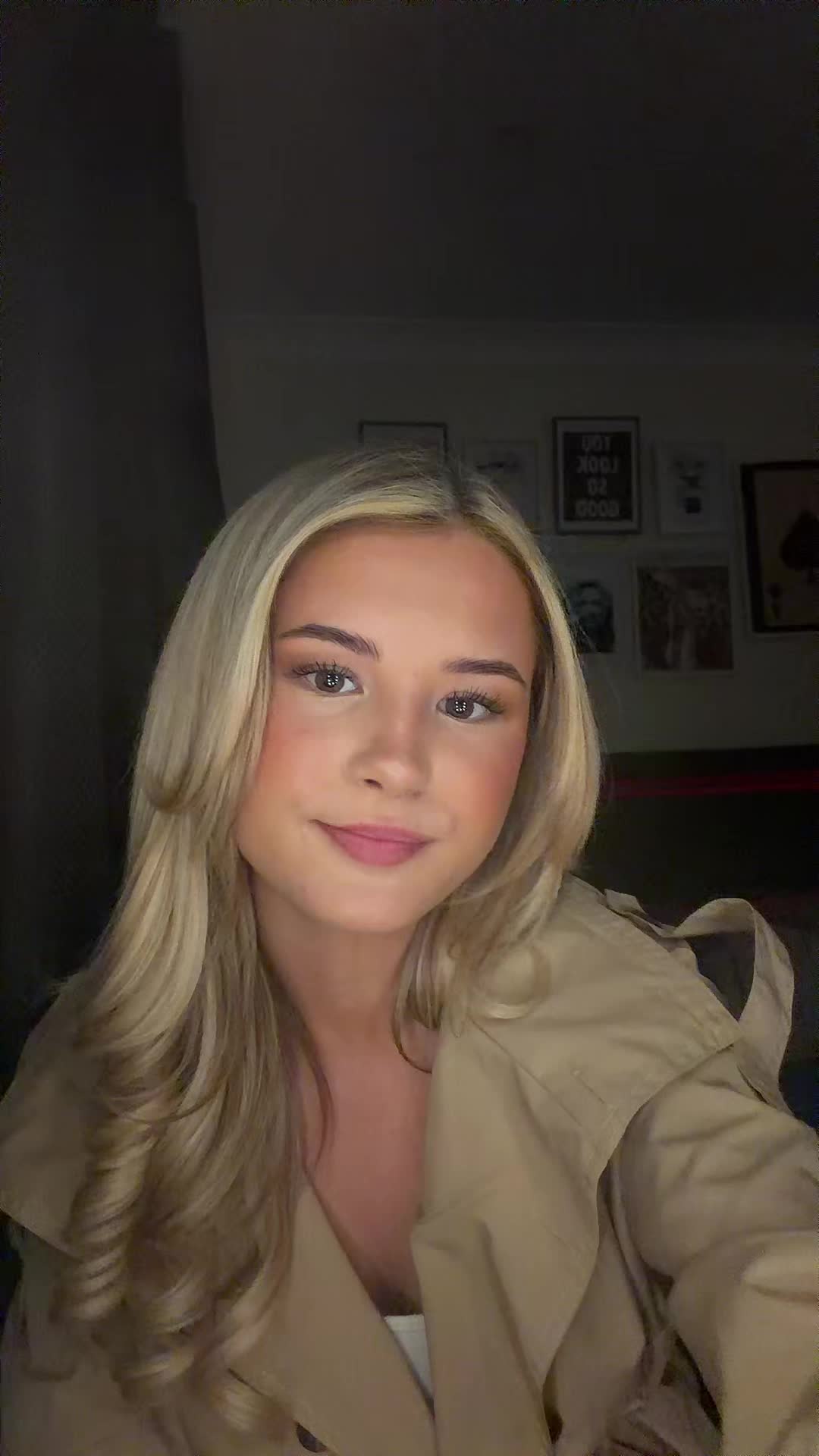 @peyton brooke🪽🧁🎧☕️