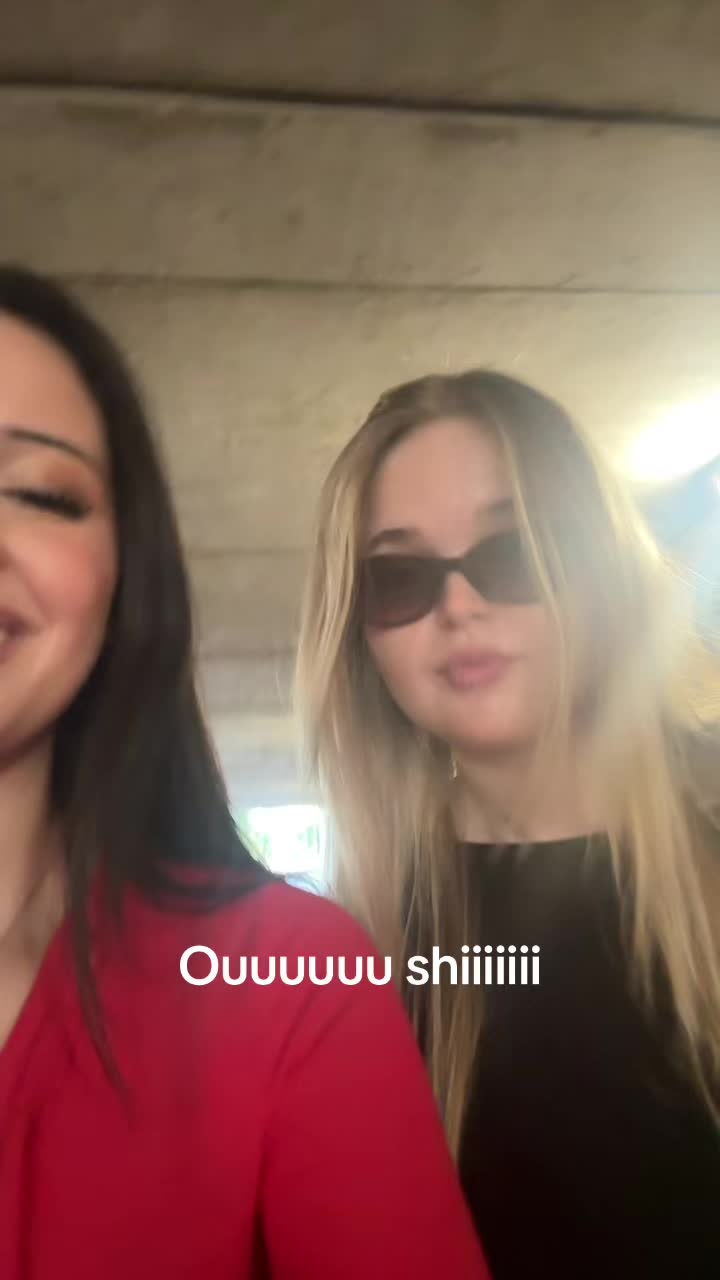 @Ri