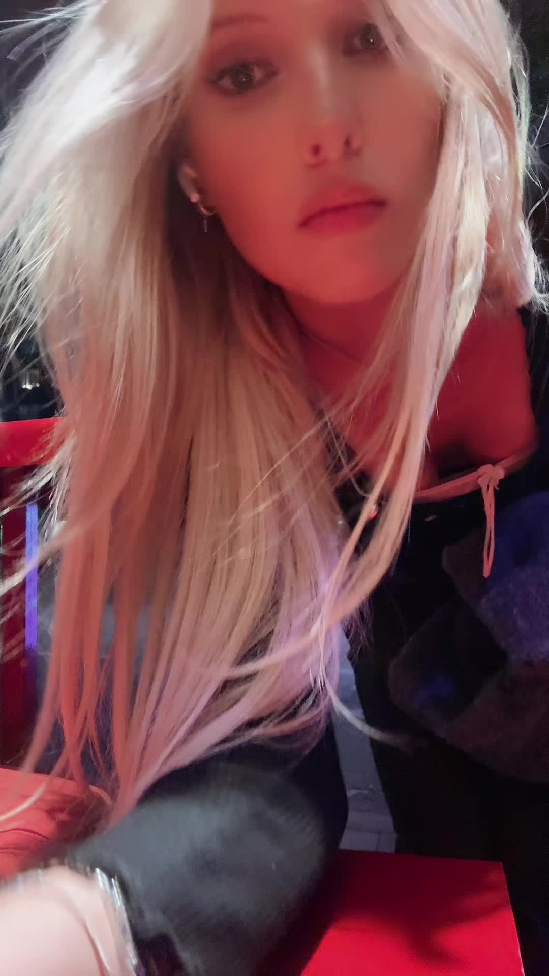 @lovisamari