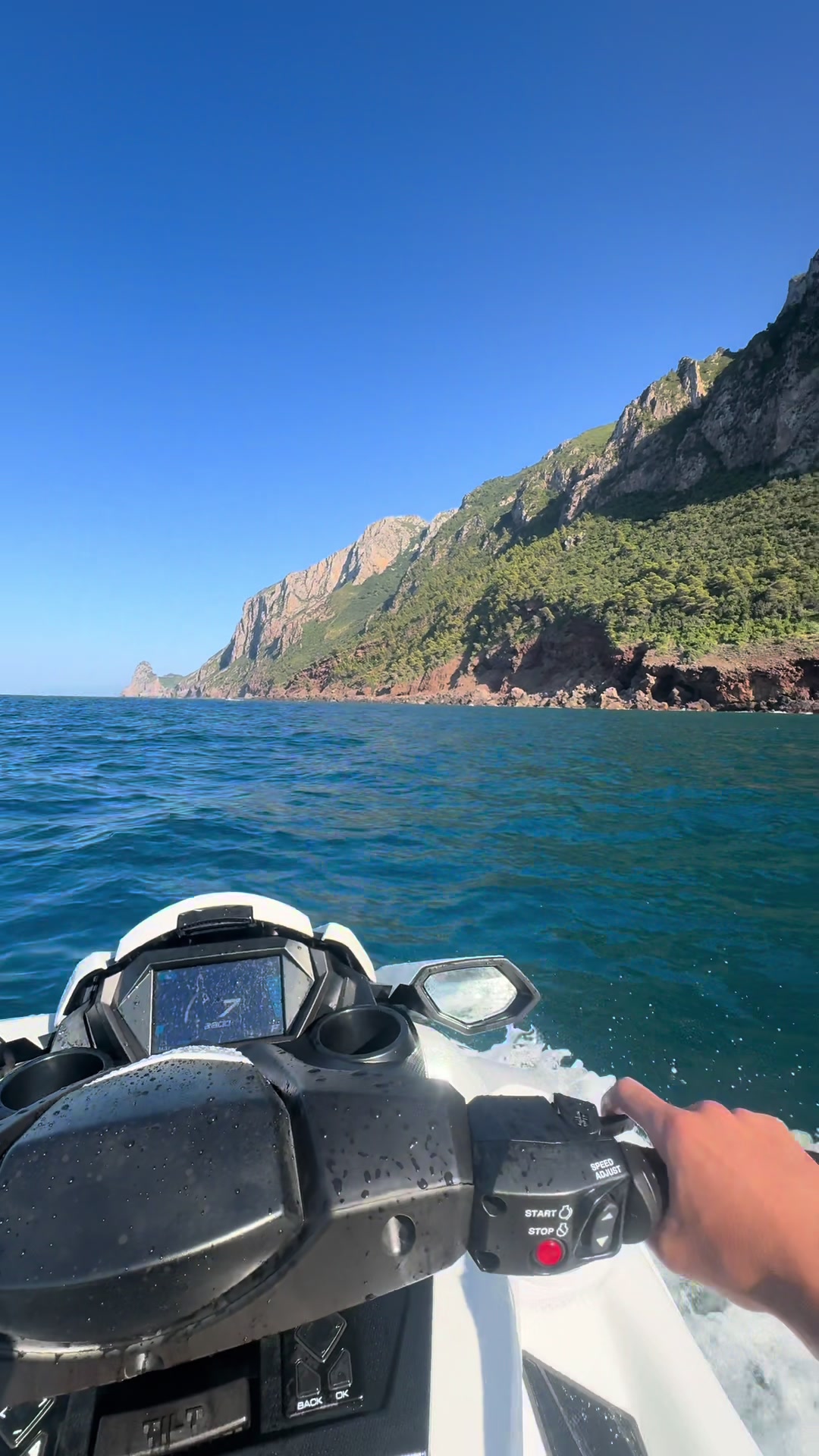 @ⴷⴰⵏⵢ ⵣ