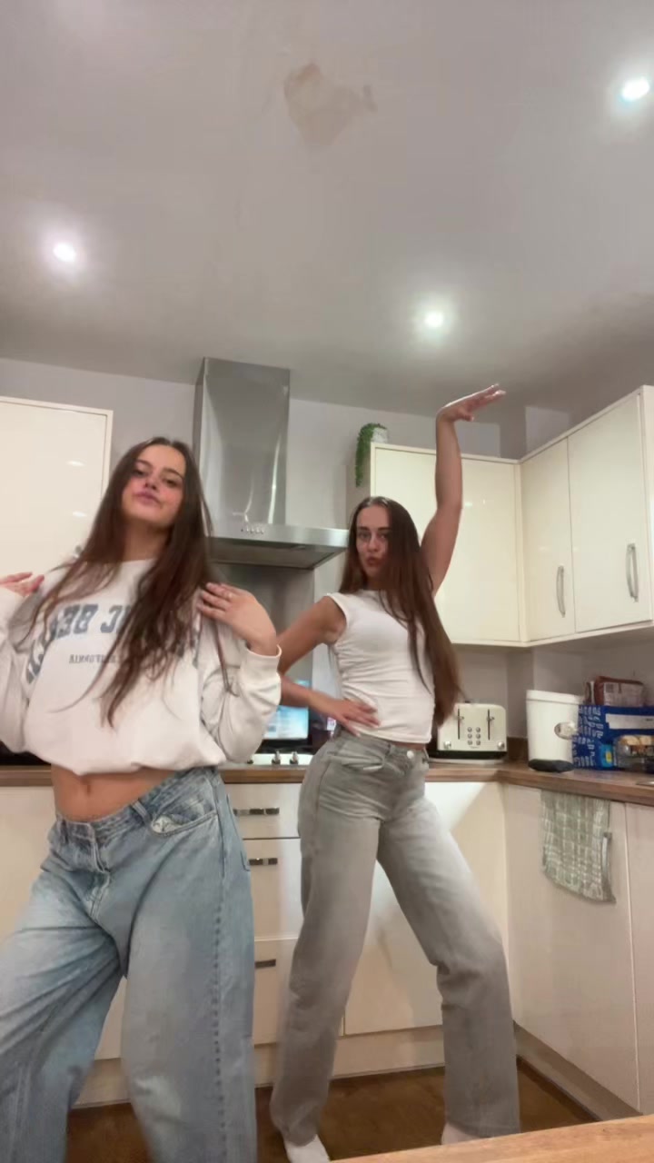 @Sian