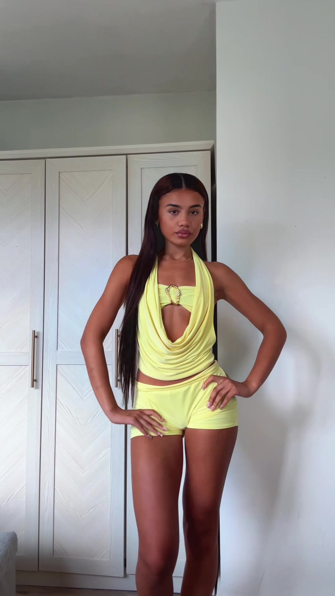@kyrahworeit