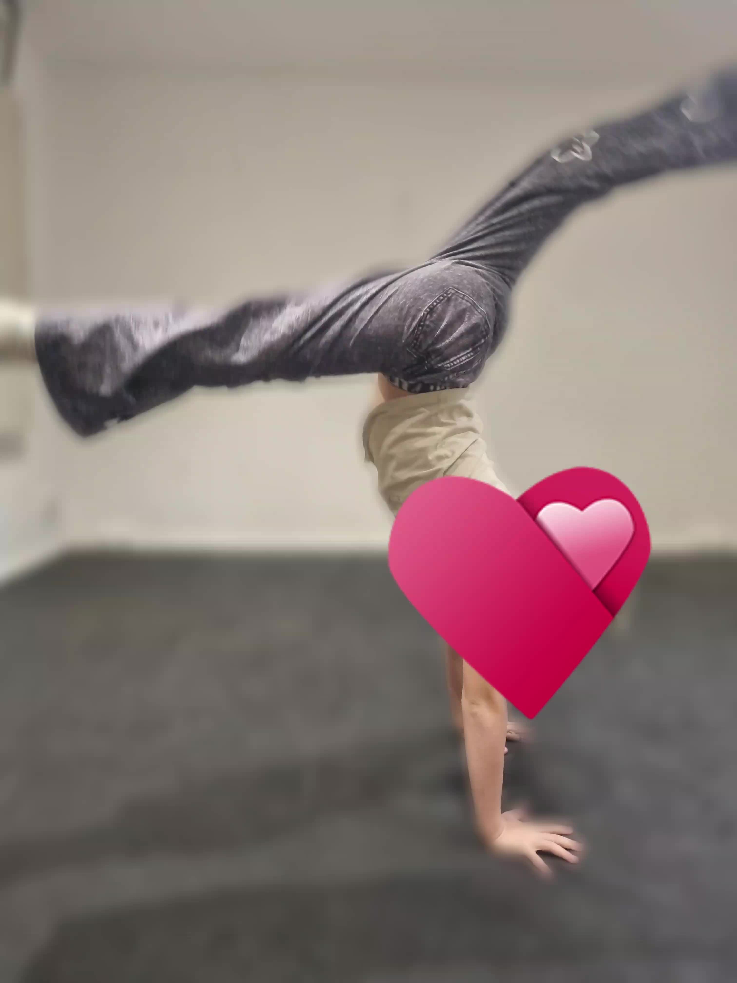 @Itz_Zoe