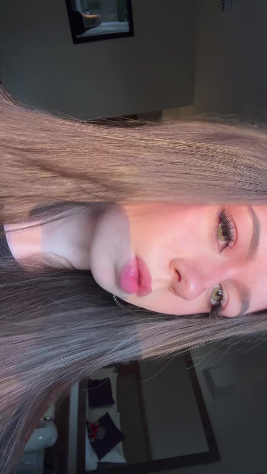 @lolarae