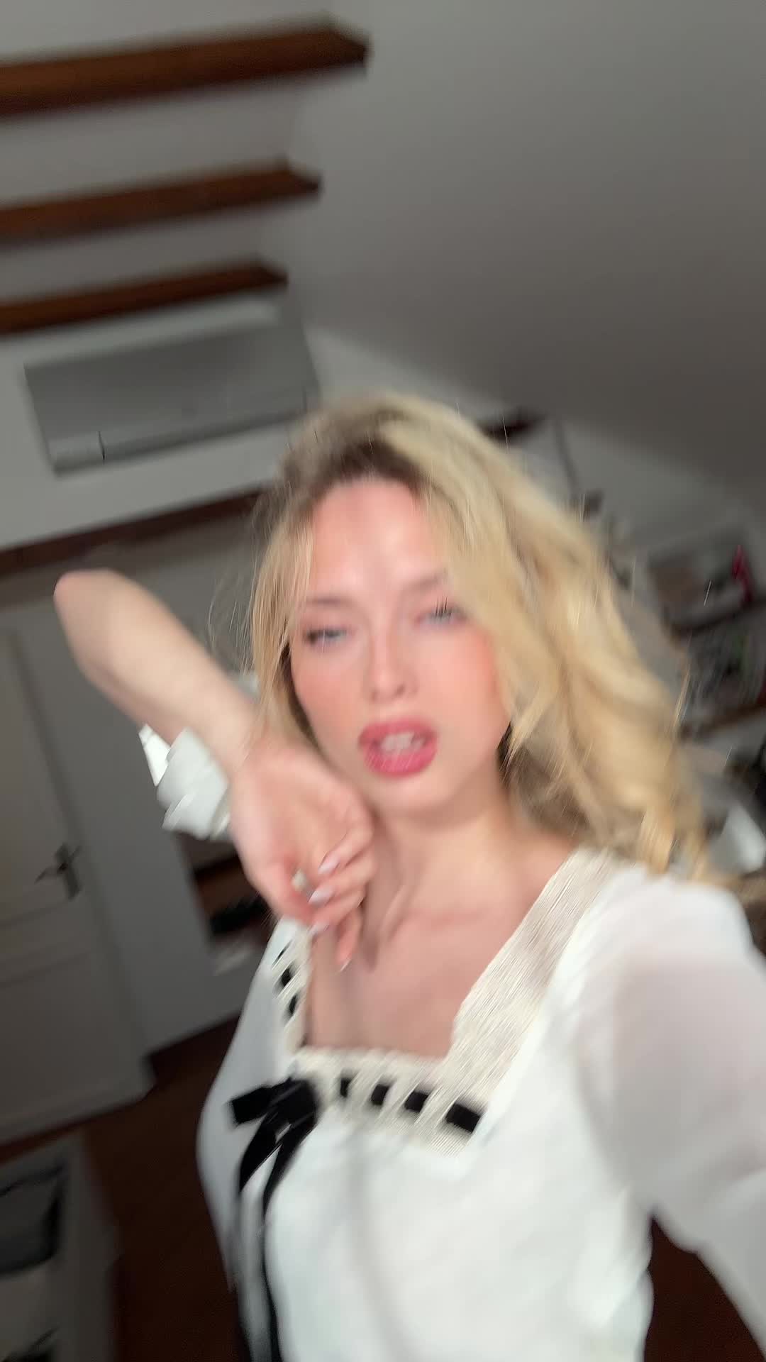@blondbimbo22