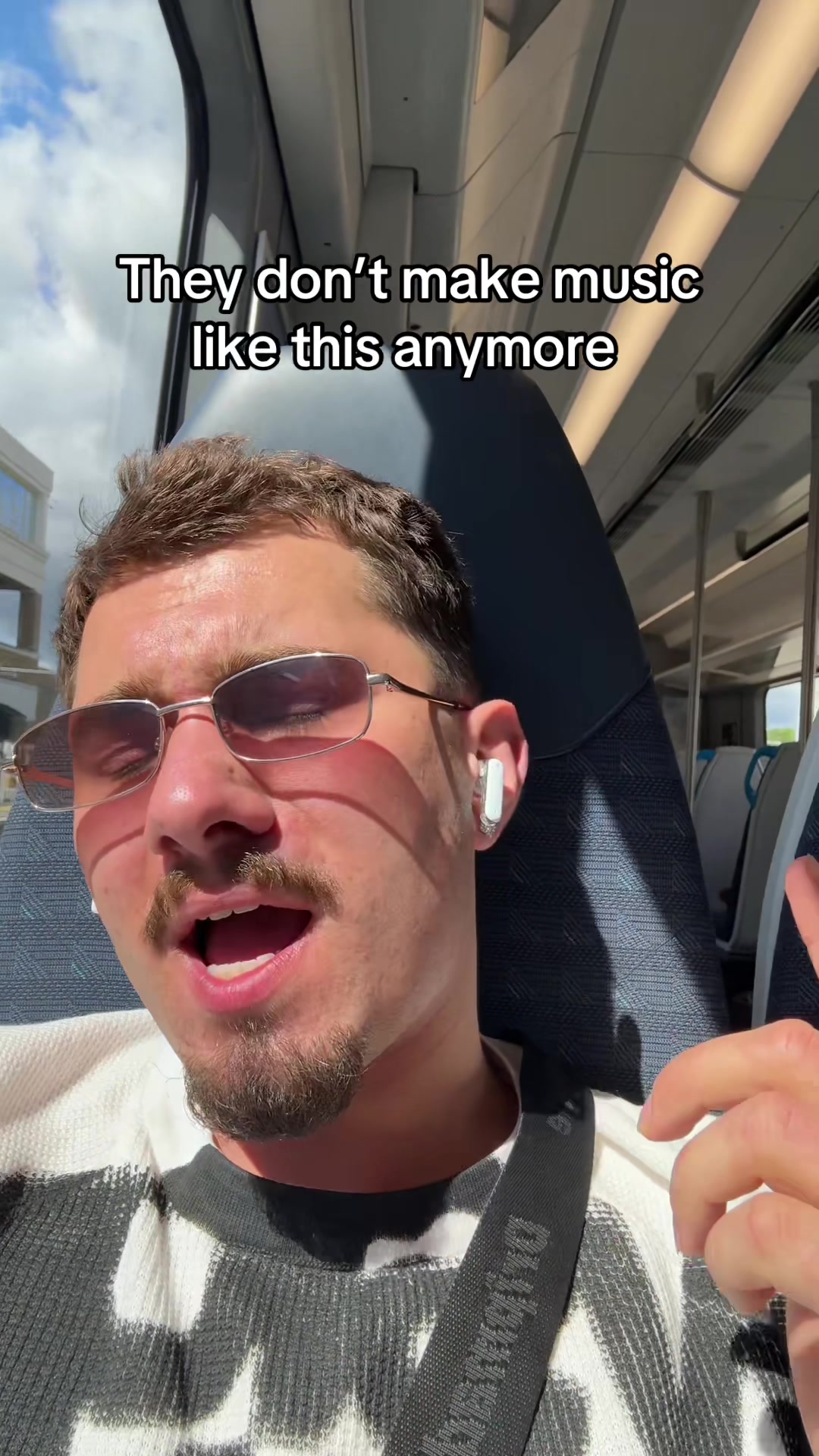@Kuba Lewandowski
