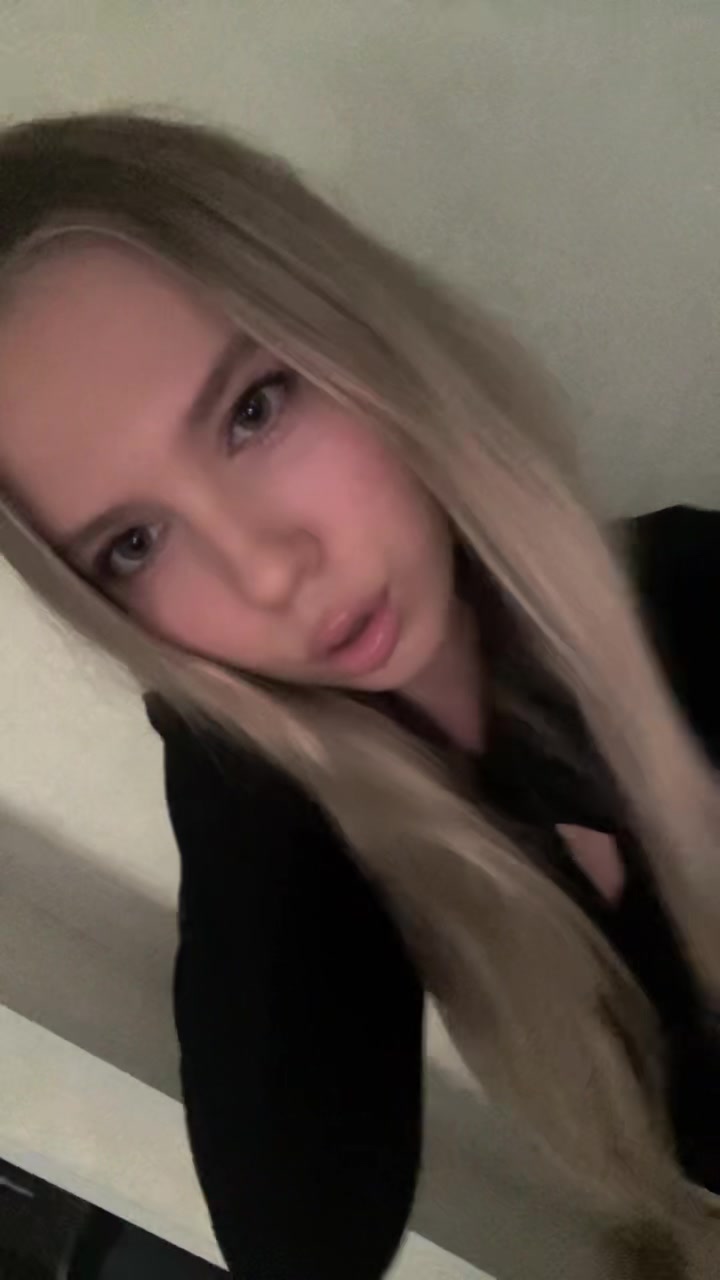 @esennĩa🩰