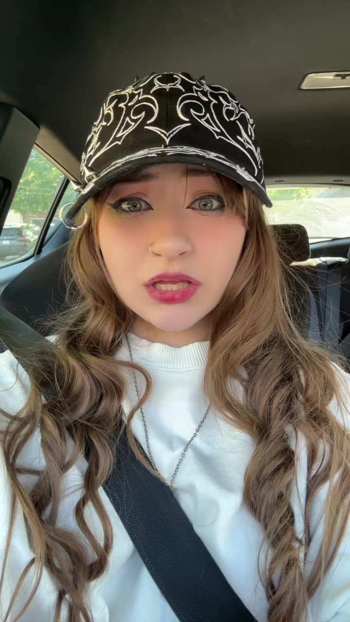 @kali castello 🌶️