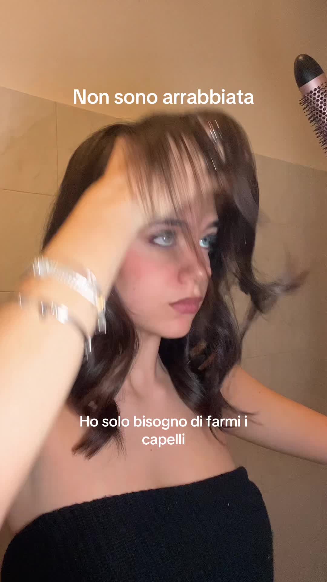 @Esi