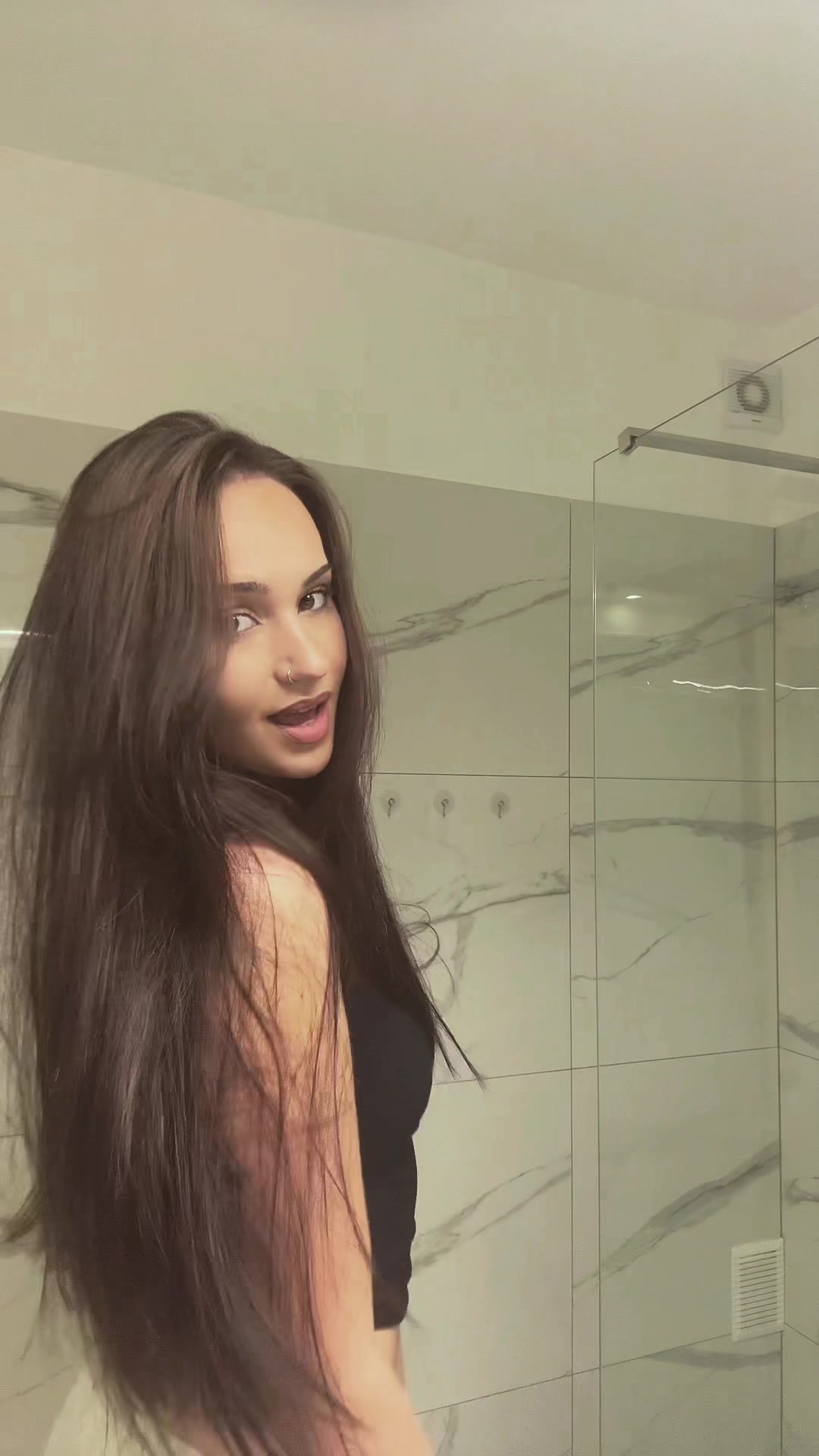 @niirvaanaa__