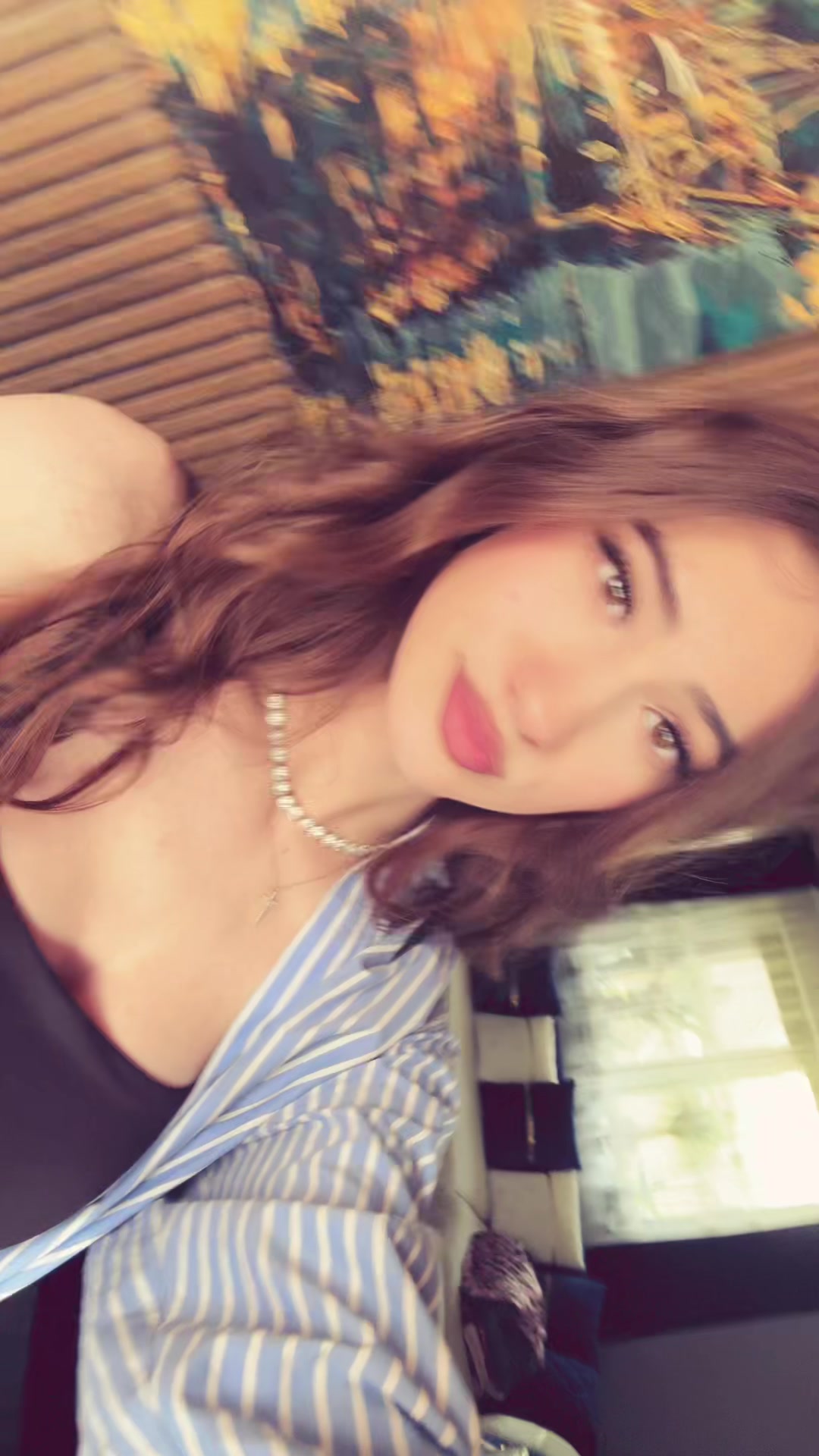 @Ianira