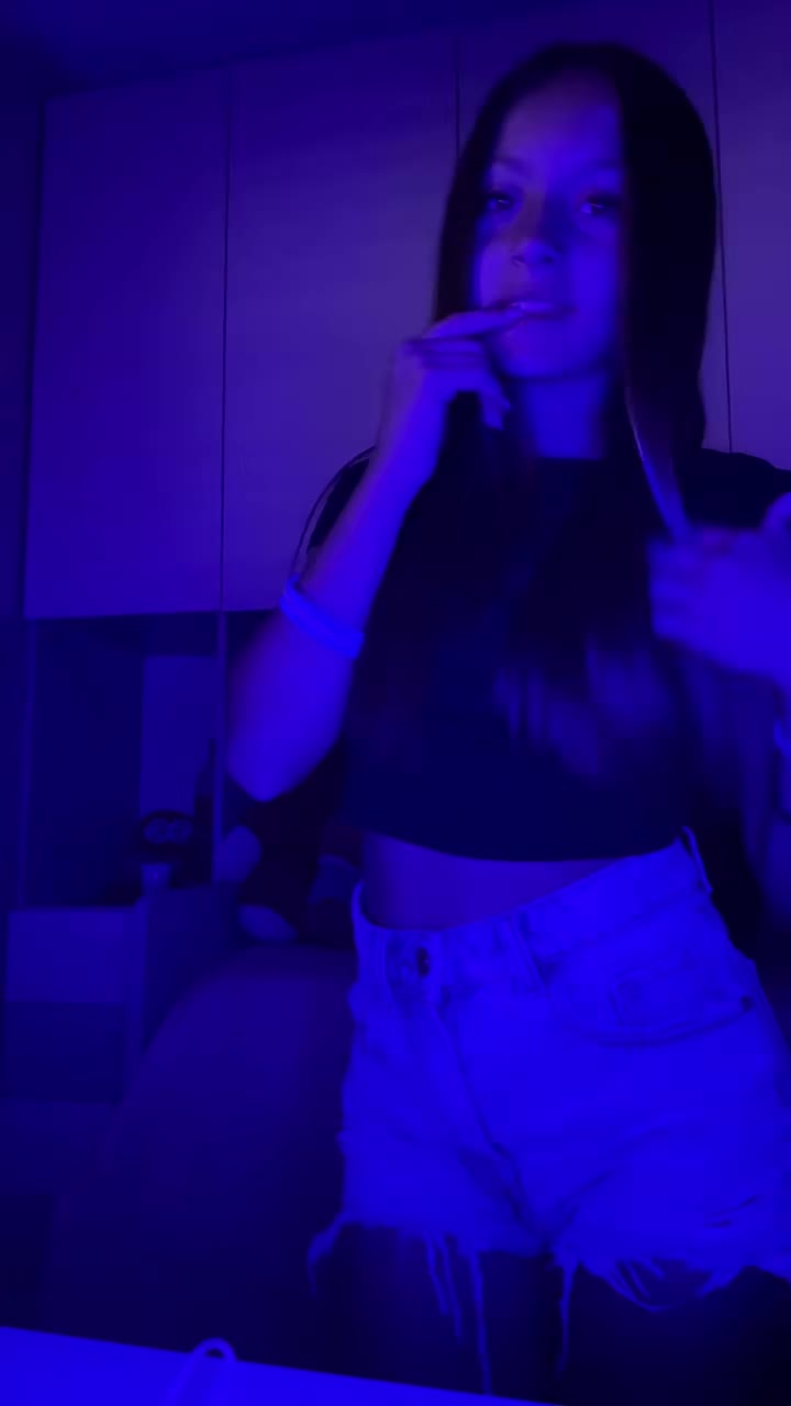@🪼