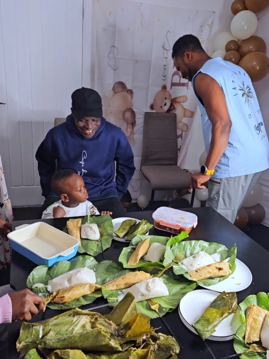 @Bennyomoedo Family