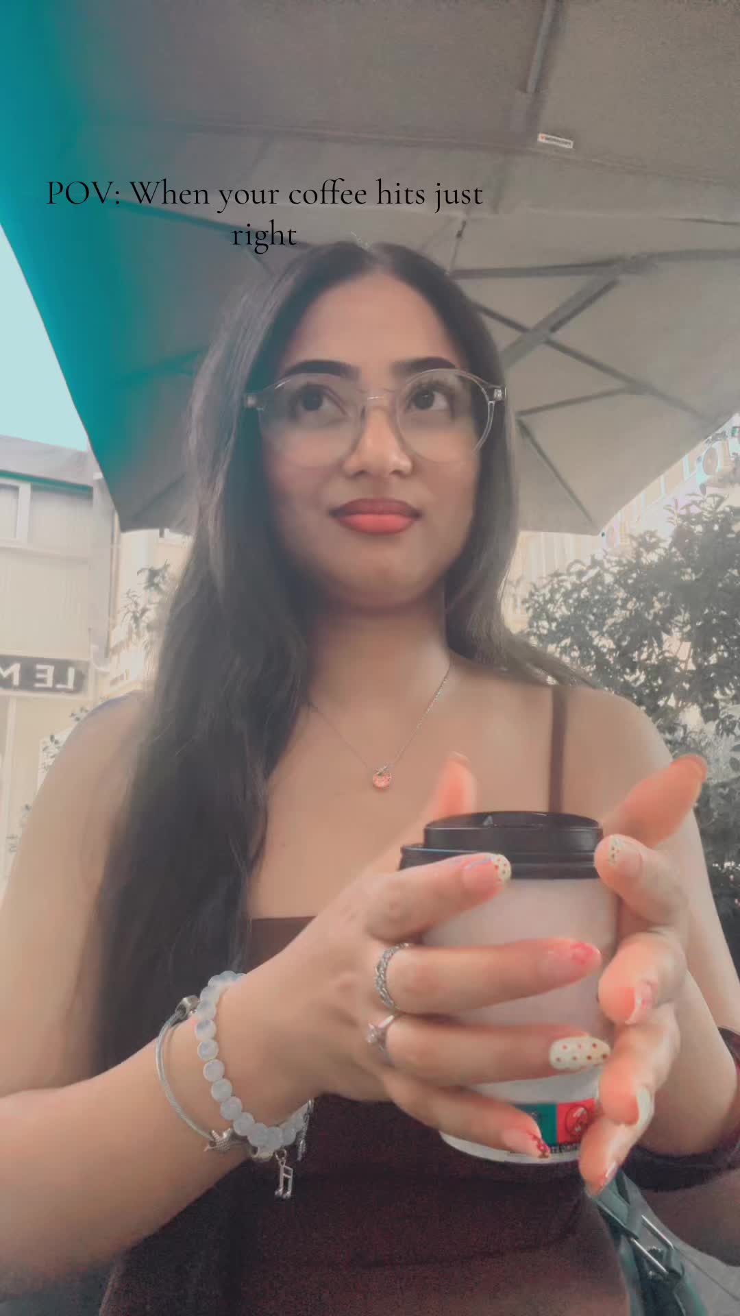 @Anaa 🧿🖤
