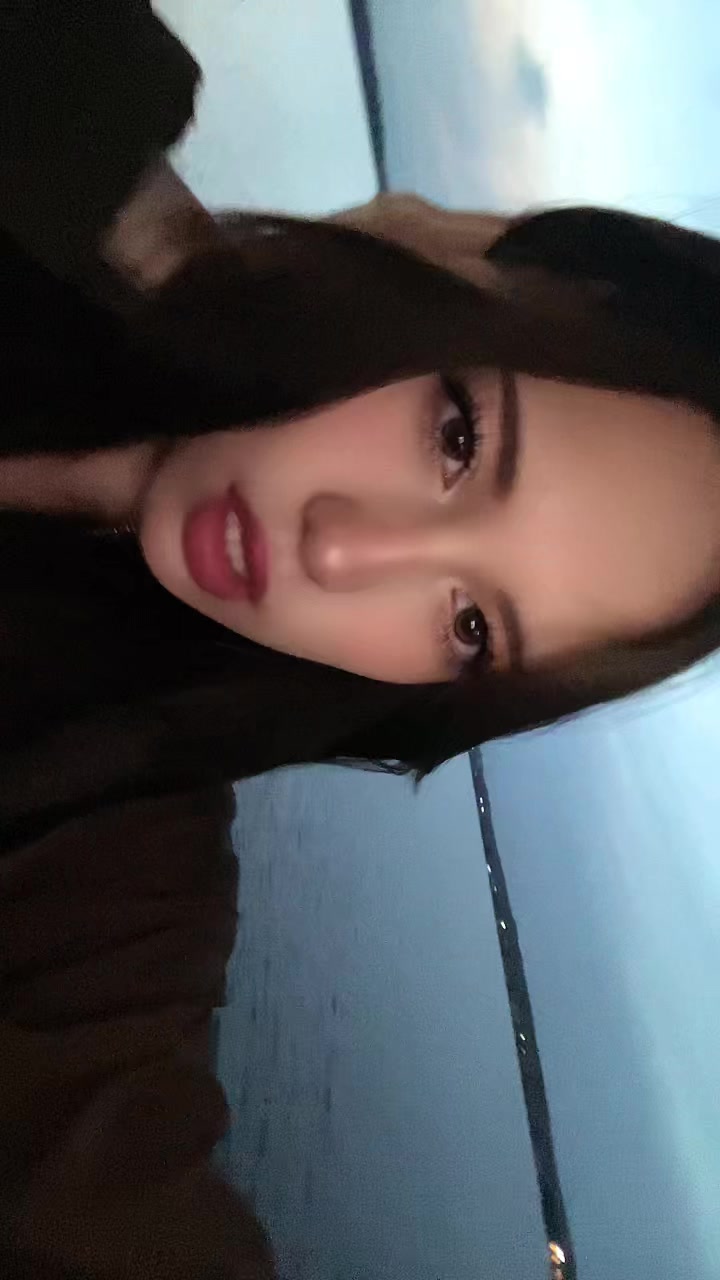 @Ariana