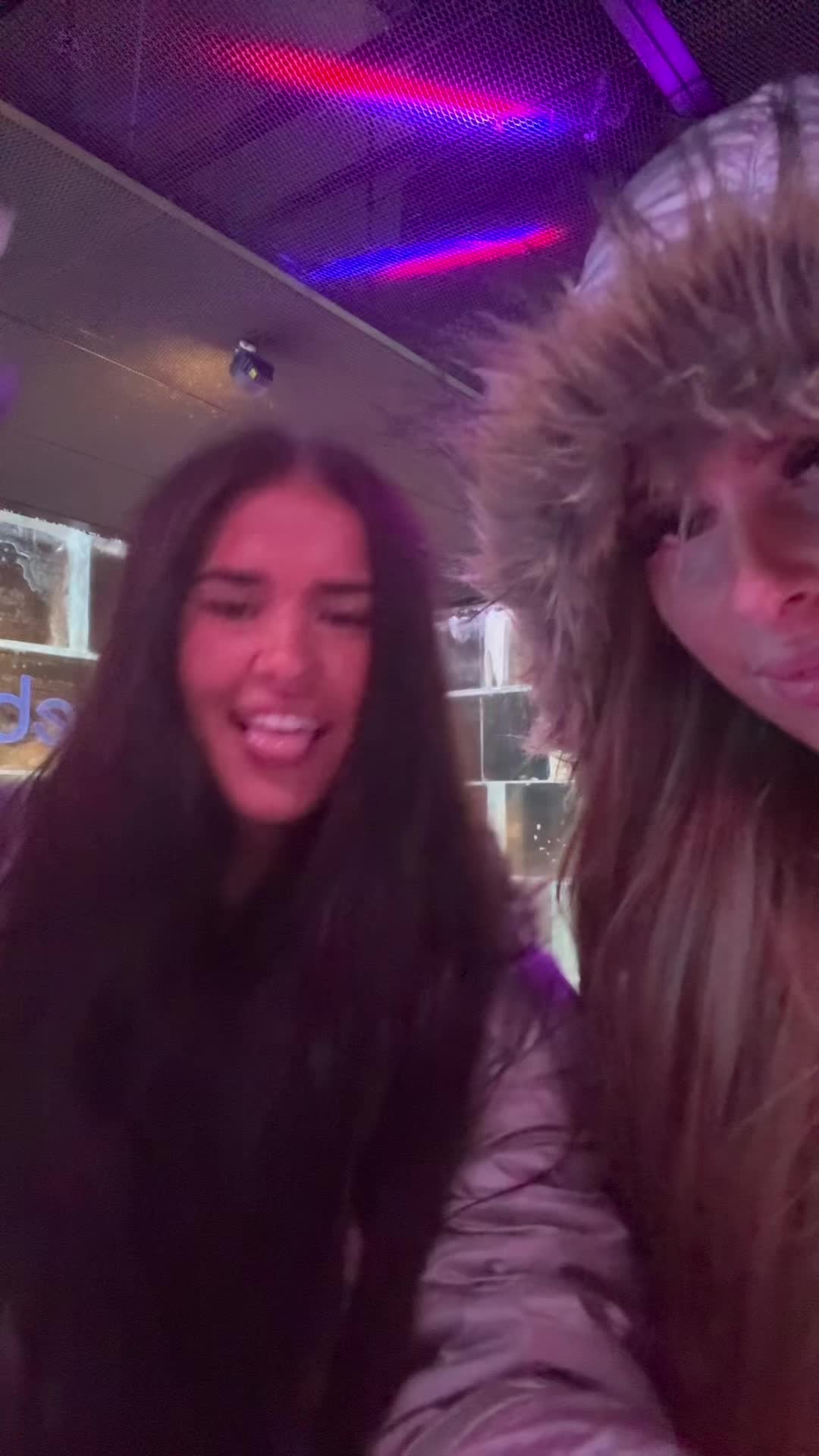 @Nikki